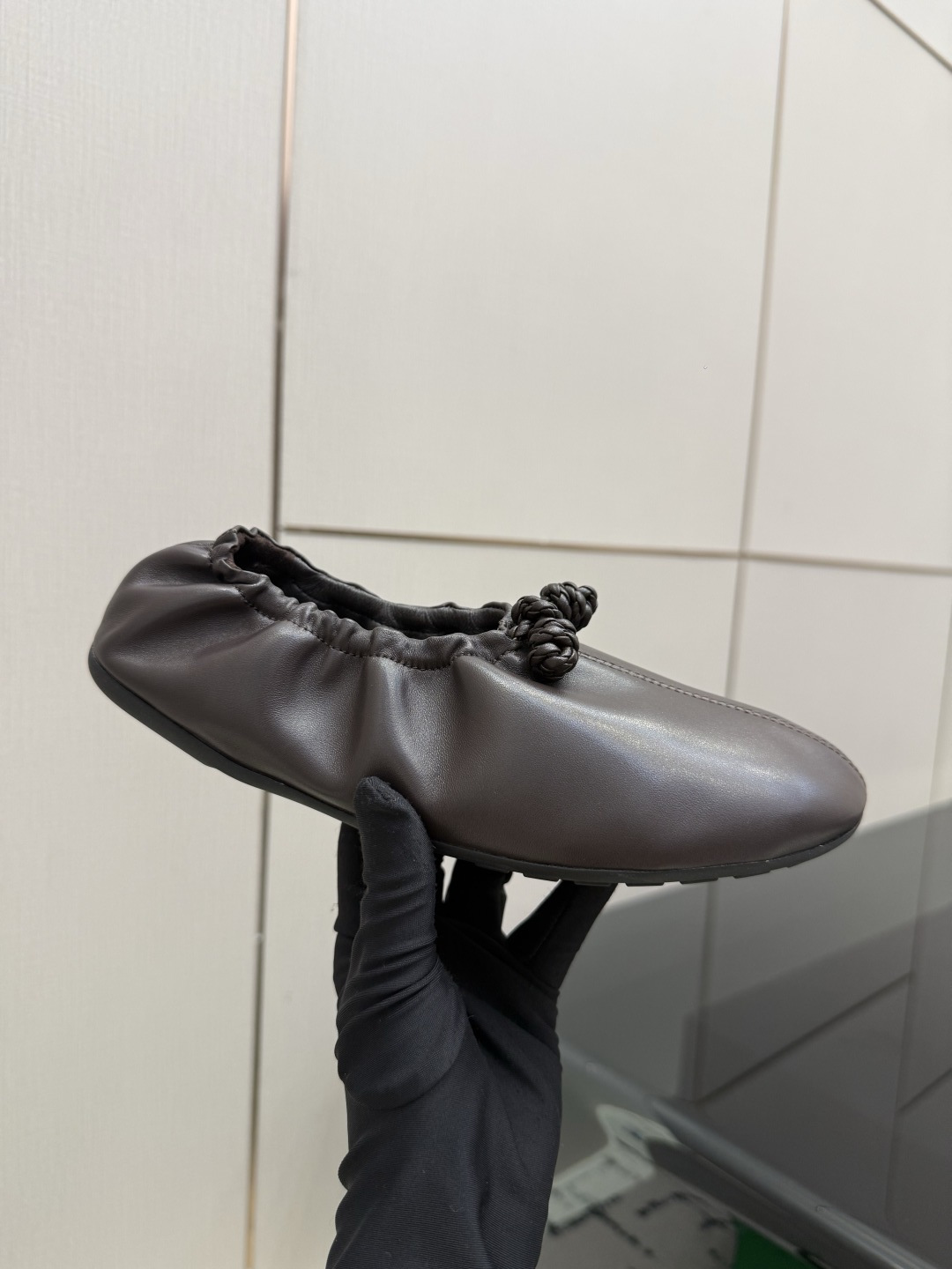 보테가 베네타(BOTTEGA VENETA) 인트레치아토 발레리나 플랫 신발