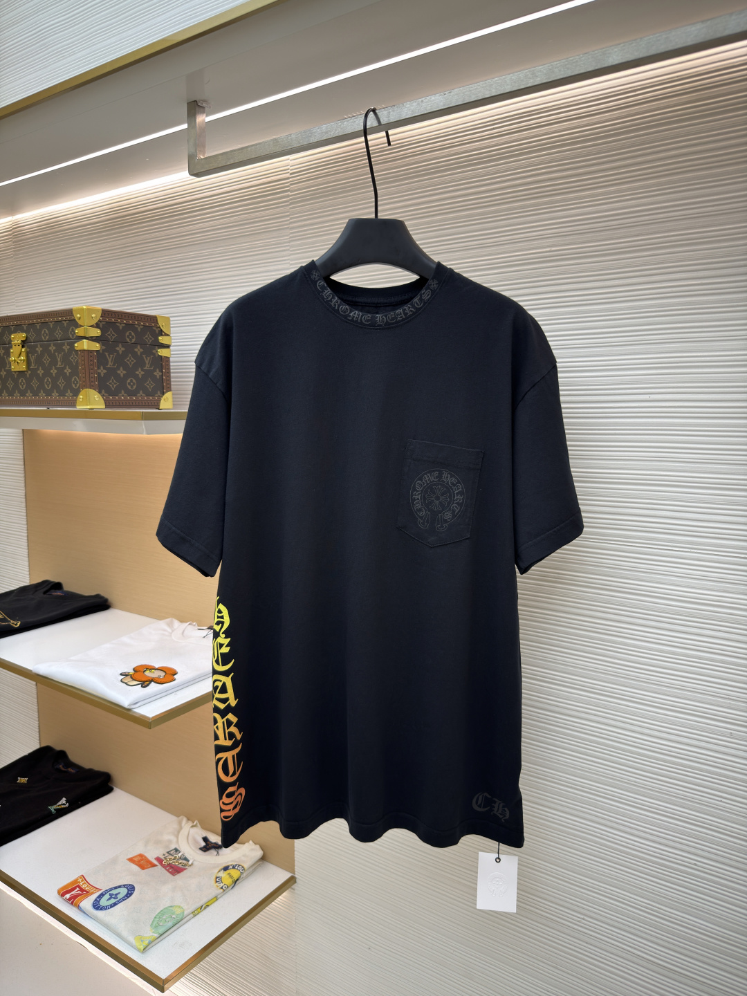 크롬하츠(CHROME HEARTS) 그라데이션 호스슈 프린트 티셔츠 상의 의류