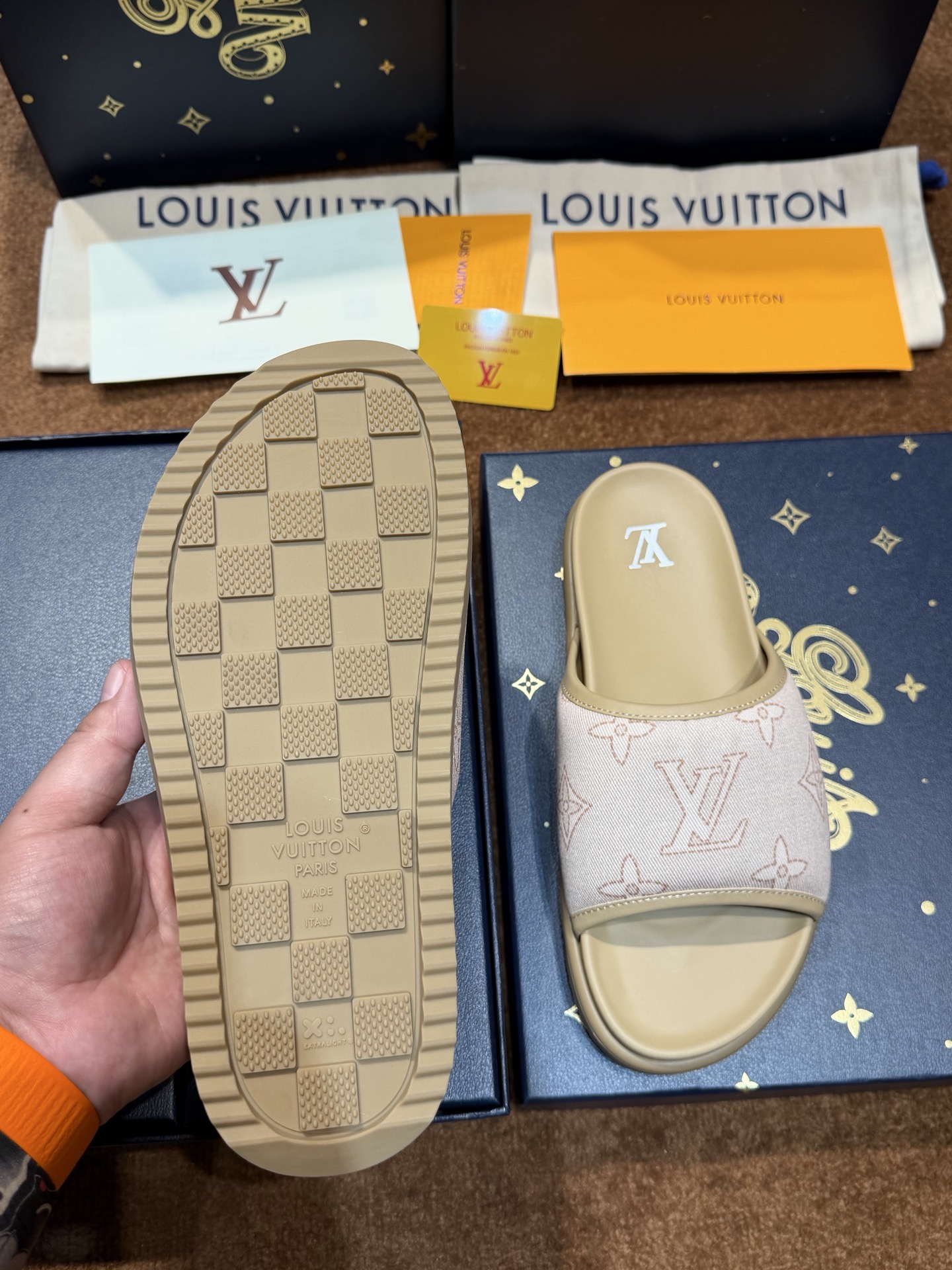 [Louis Vuitton] LV 루이비통 Waterfront 워터프론트 모노그램 모던 슬리퍼 신발