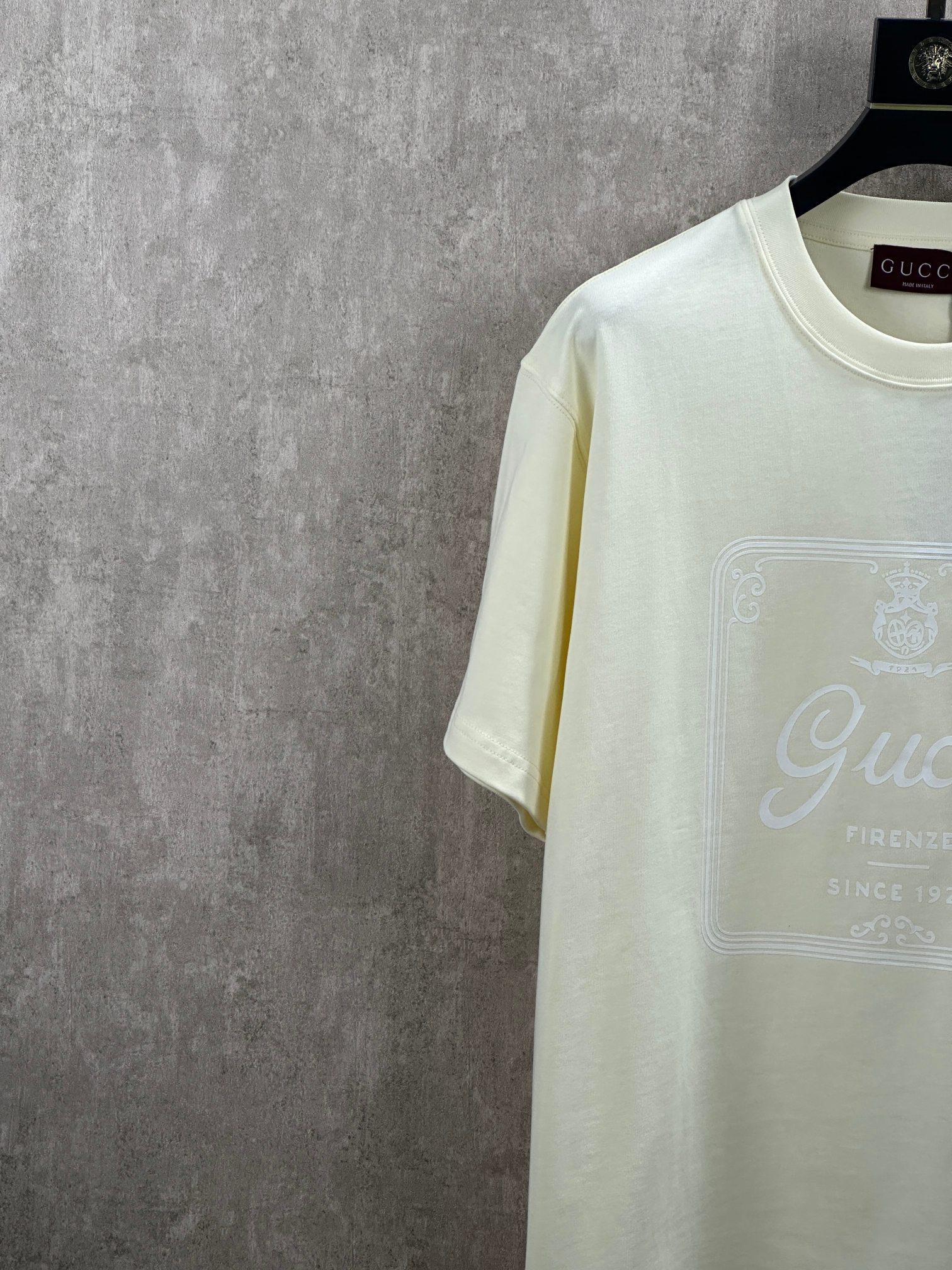 구찌(GUCCI) 레터링 프린트 반팔 티셔츠 의류