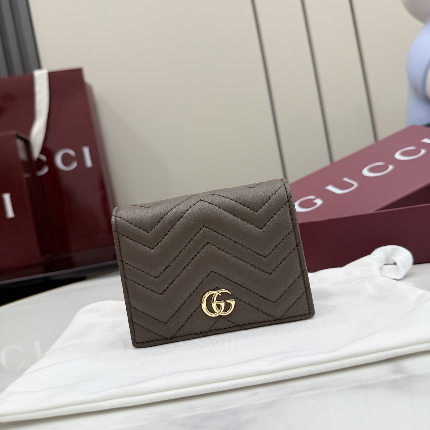 GUCCI 구찌 2026 SS GG 마몽(GG Marmont) 컬렉션 - 마틀라세 미니 지갑