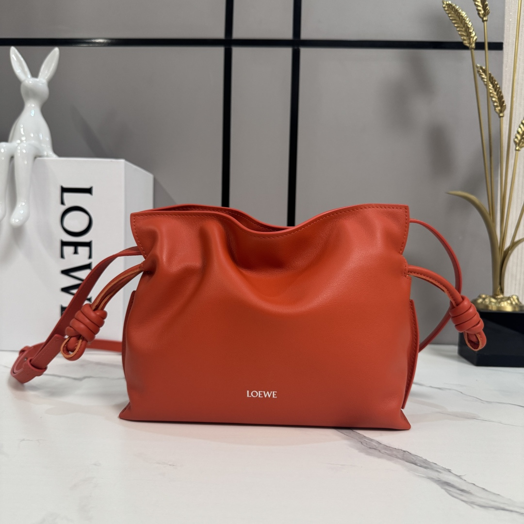 LOEWE 로에베 Flamenco 플라멩코 퍼스 나파 카프스킨 파우치 숄더백 가방