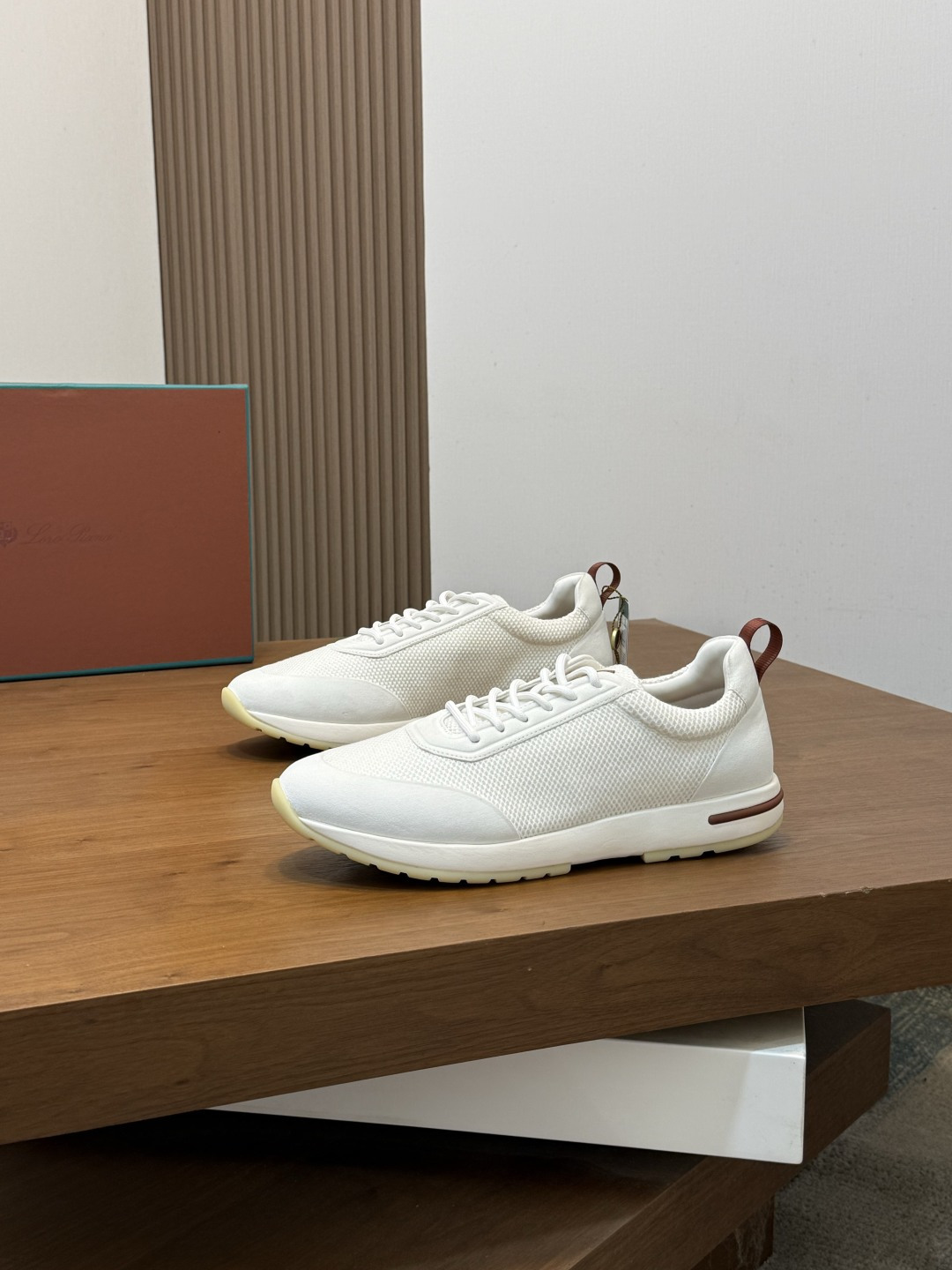 [Loro Piana] LP 로로 피아나 워크 앤 워크 / 시티 워크 스니커즈 신발
