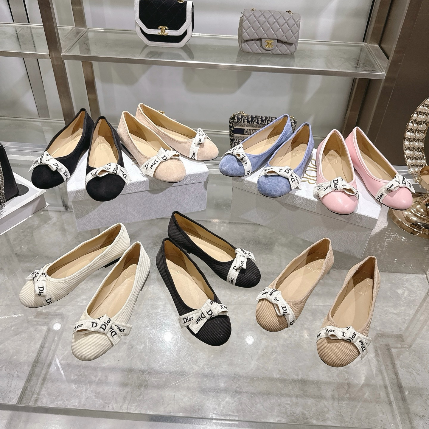디올(DIOR) 리본 스트랩 메리제인 플랫슈즈 신발