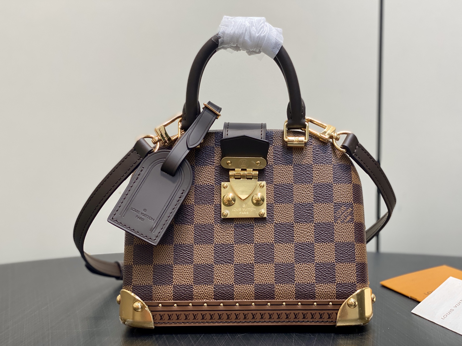 [Louis Vuitton] LV 루이비통 모노그램 알마 트렁크 20 (브라운 모노그램) 가방