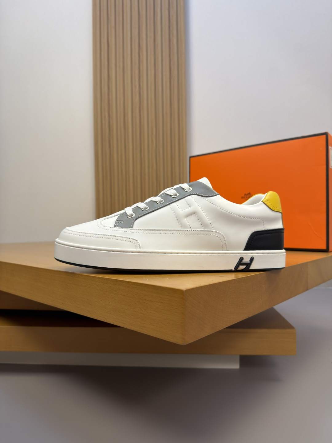 HERMES 에르메스 캐주얼 스니커즈 / 레저 스포츠 보드화 신발