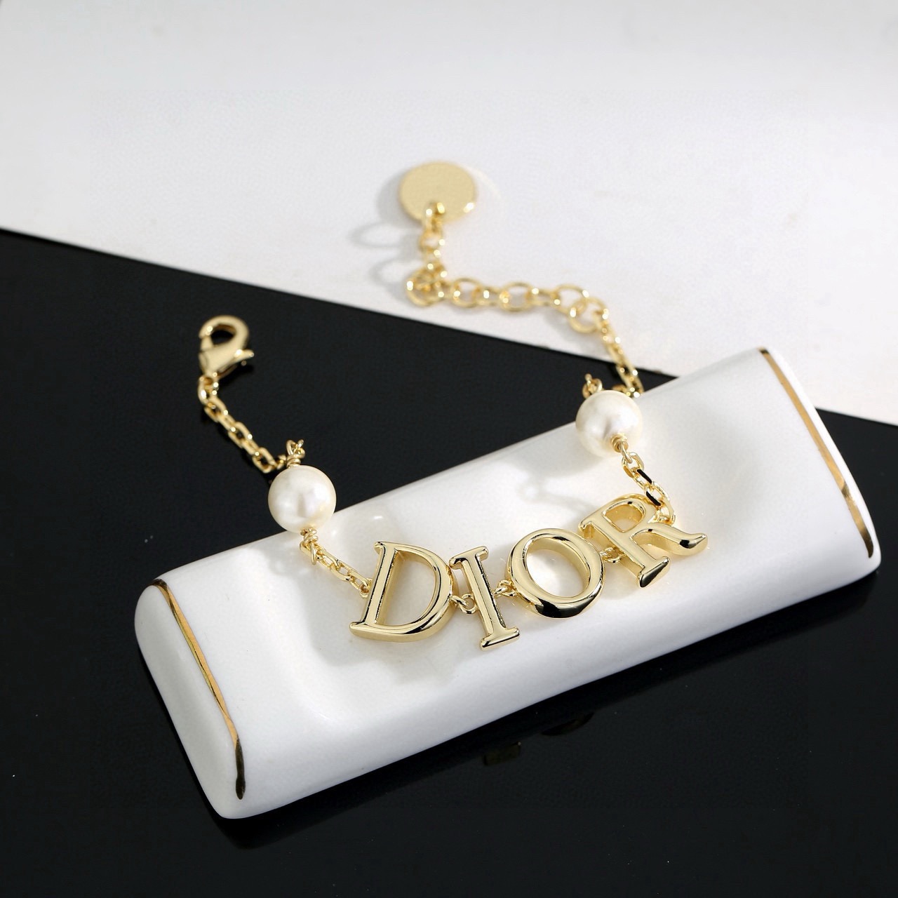 디올(DIOR) CD 스타 팔찌 악세사리
