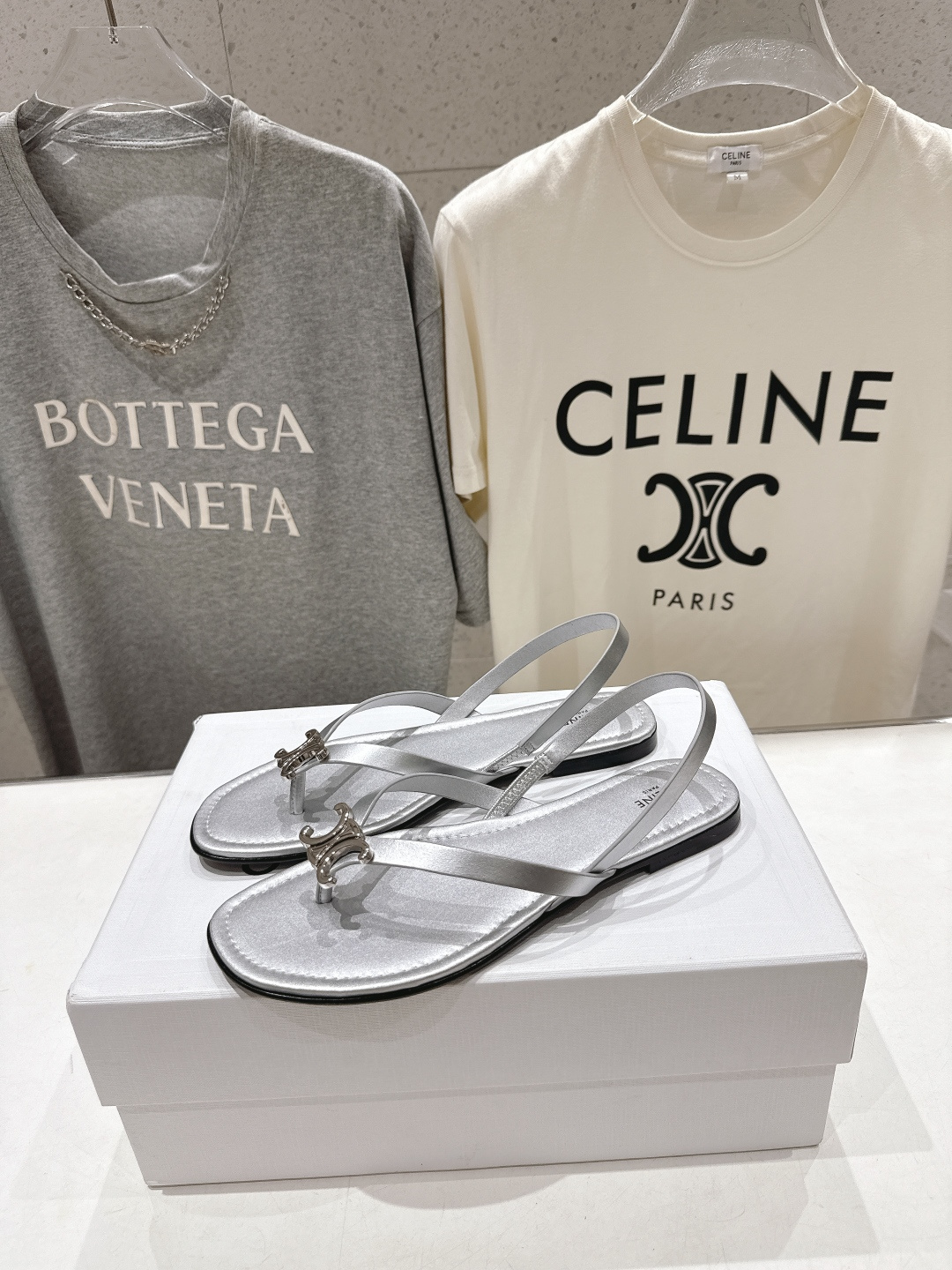 셀린느(CELINE) 트리옹프 로마 샌들 신발
