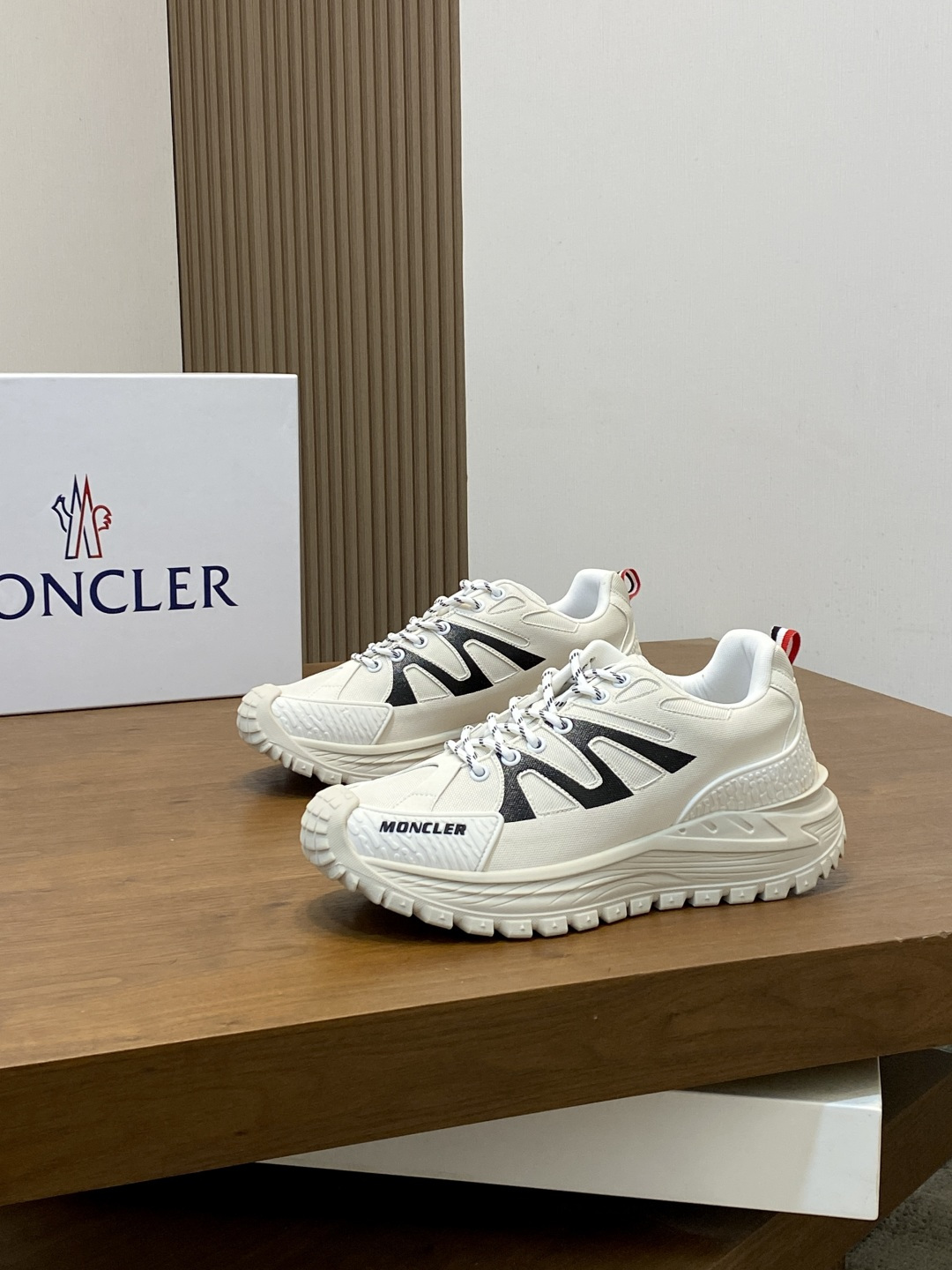 [Moncler] 몽클레어 몽클레르 믹스드 메쉬 & 네오프렌 콤비 스니커즈 신발