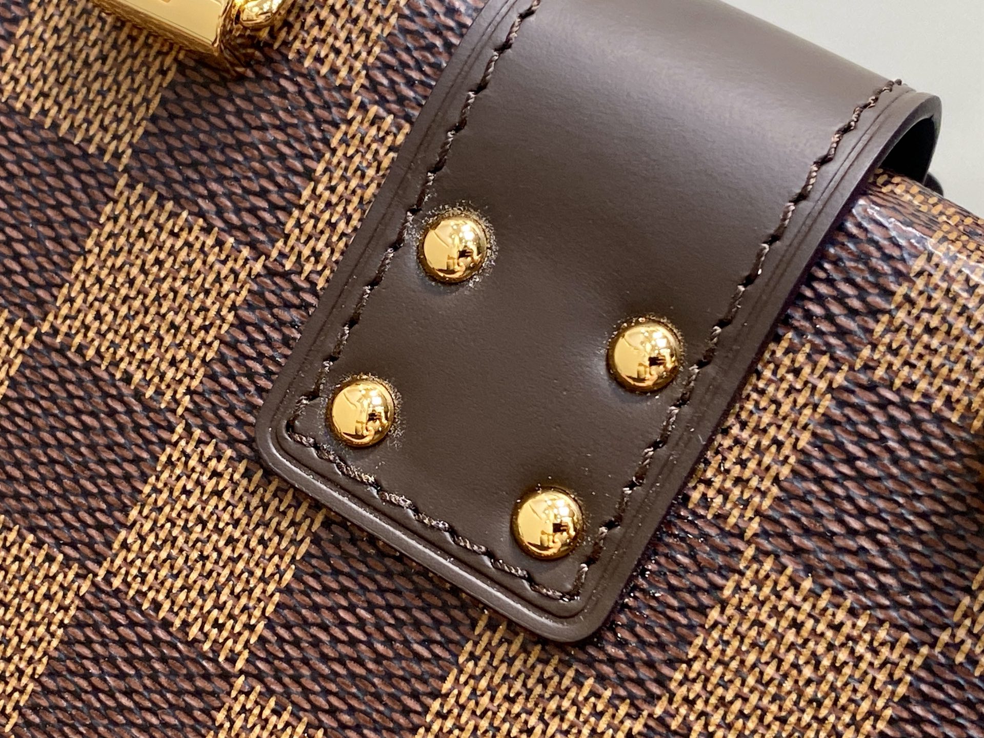 [Louis Vuitton] LV 루이비통 모노그램 알마 트렁크 20 (브라운 모노그램) 가방