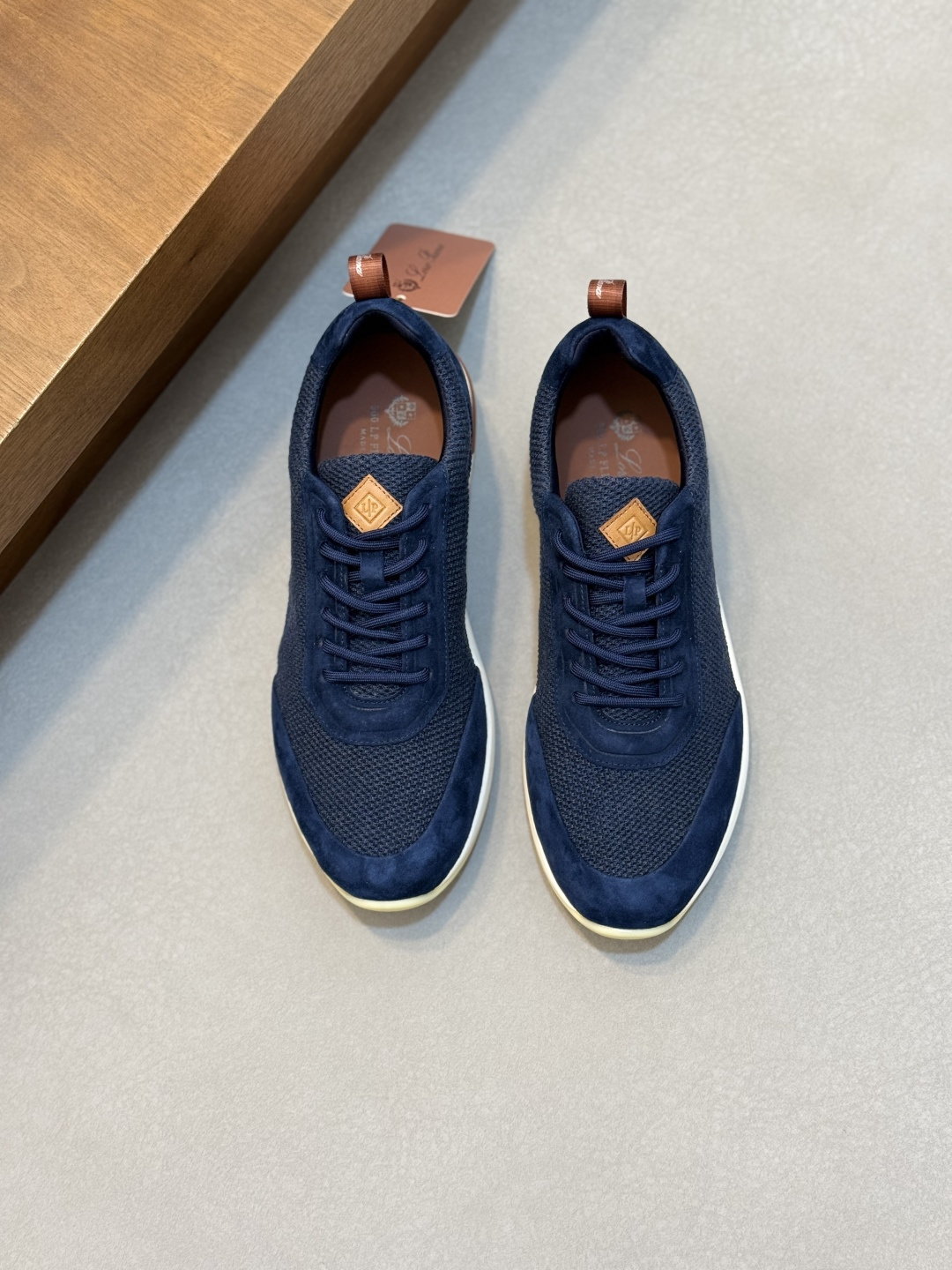 [Loro Piana] LP 로로 피아나 워크 앤 워크 / 시티 워크 스니커즈 신발