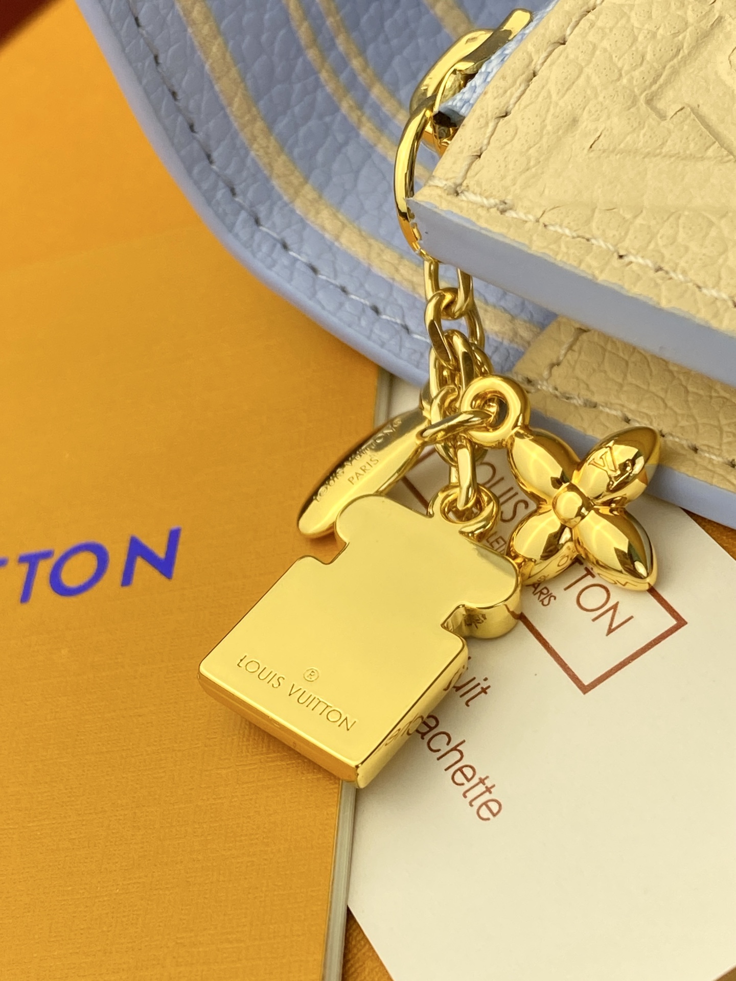 [Louis Vuitton] LV 루이비통 엠프레인 하이 섬머 Rosalie 로잘리 코인 지갑 M29805