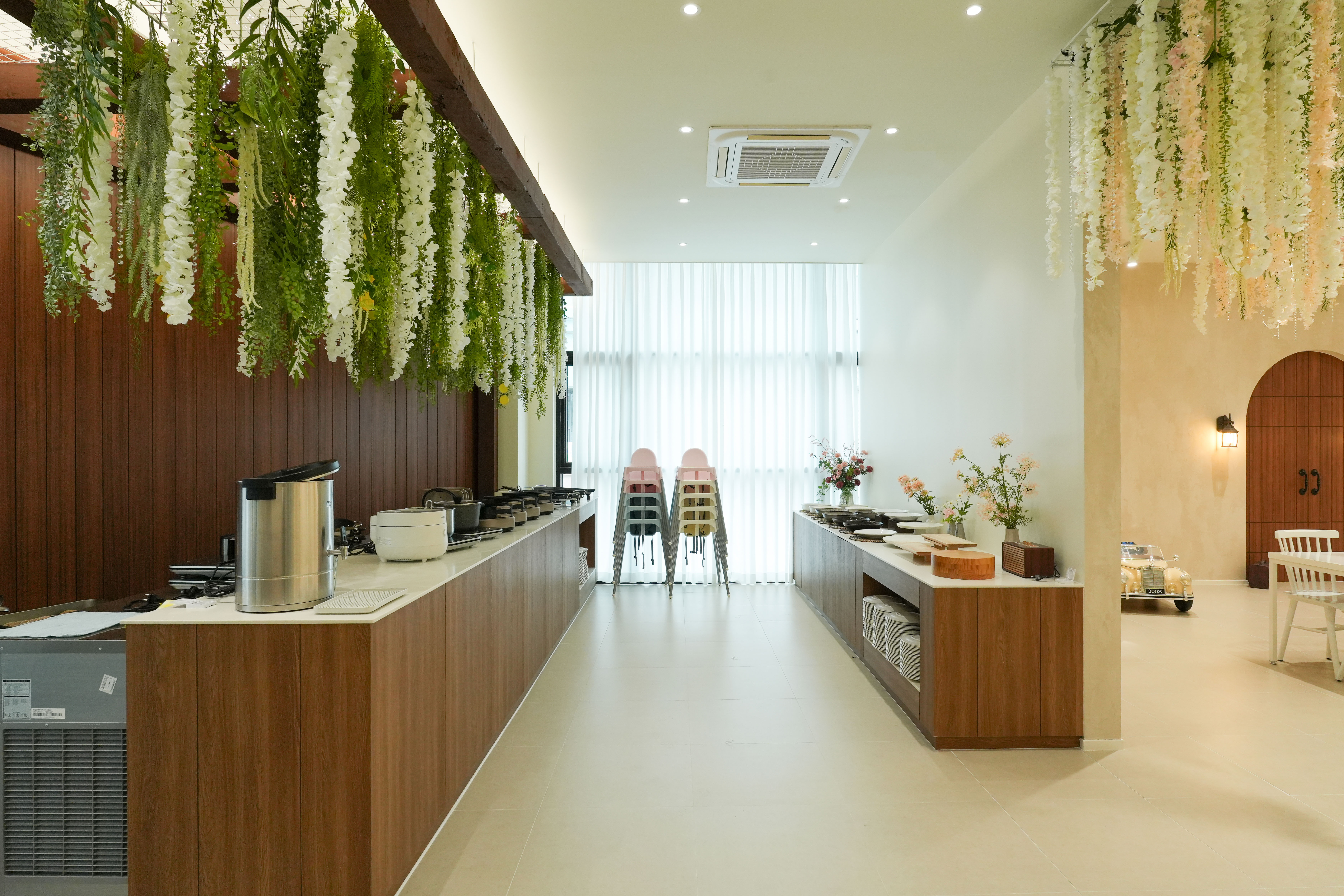 PARTY ROOM : : SIGNATURE PARTY PLACE