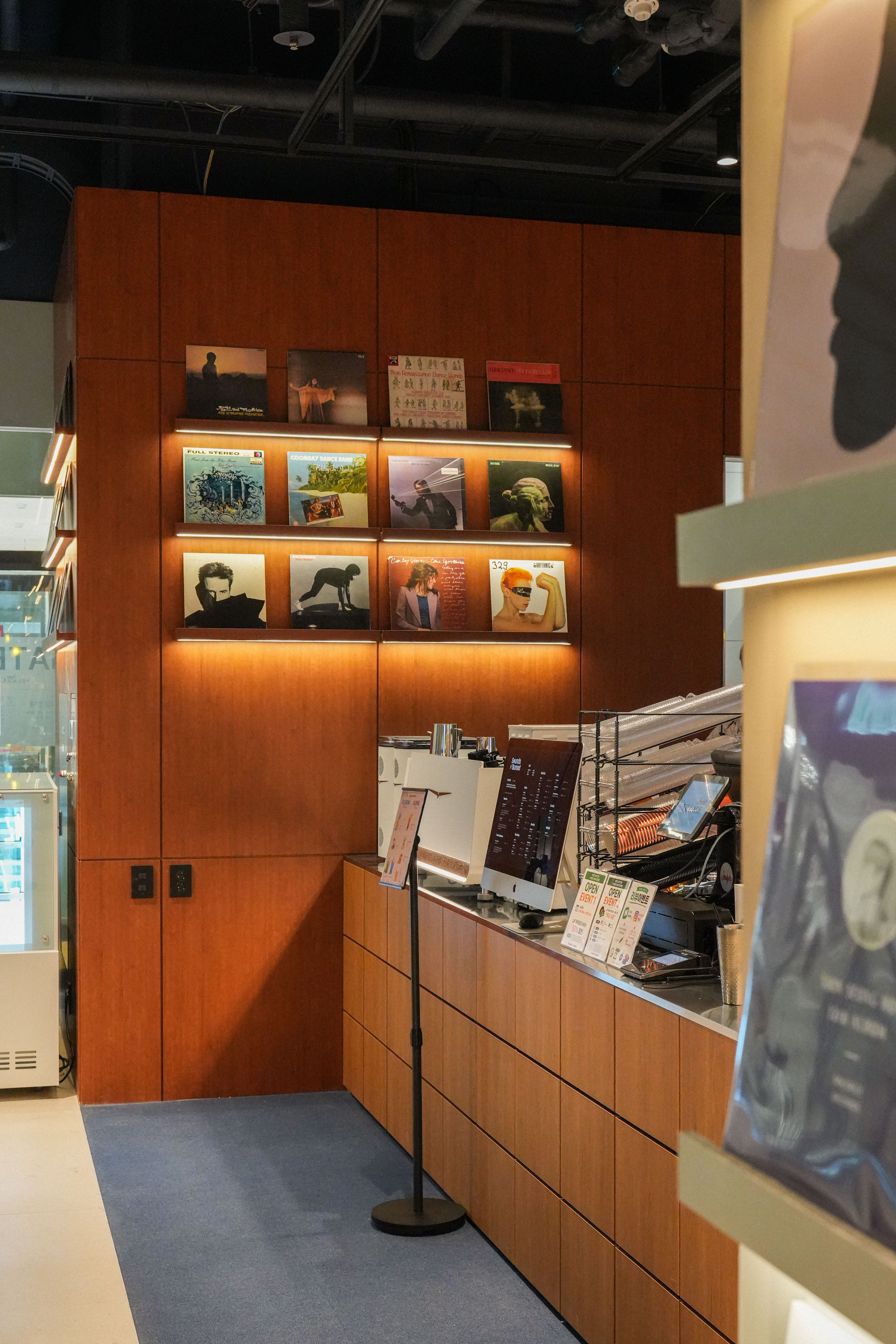 LP CAFE : : Sounds of Sunset