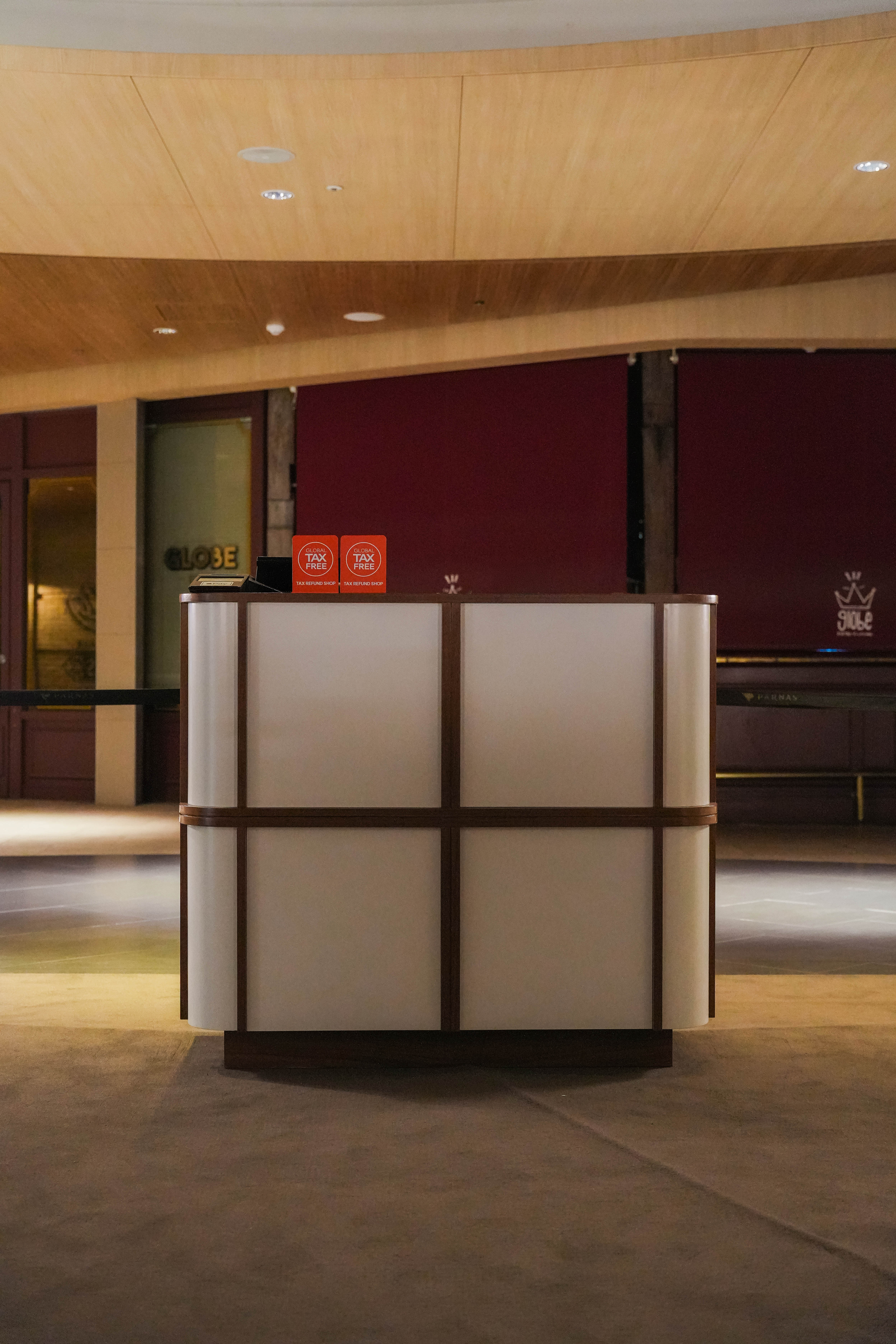 BRAND DEPARTMENT STORE : : Youssoful_Seoul