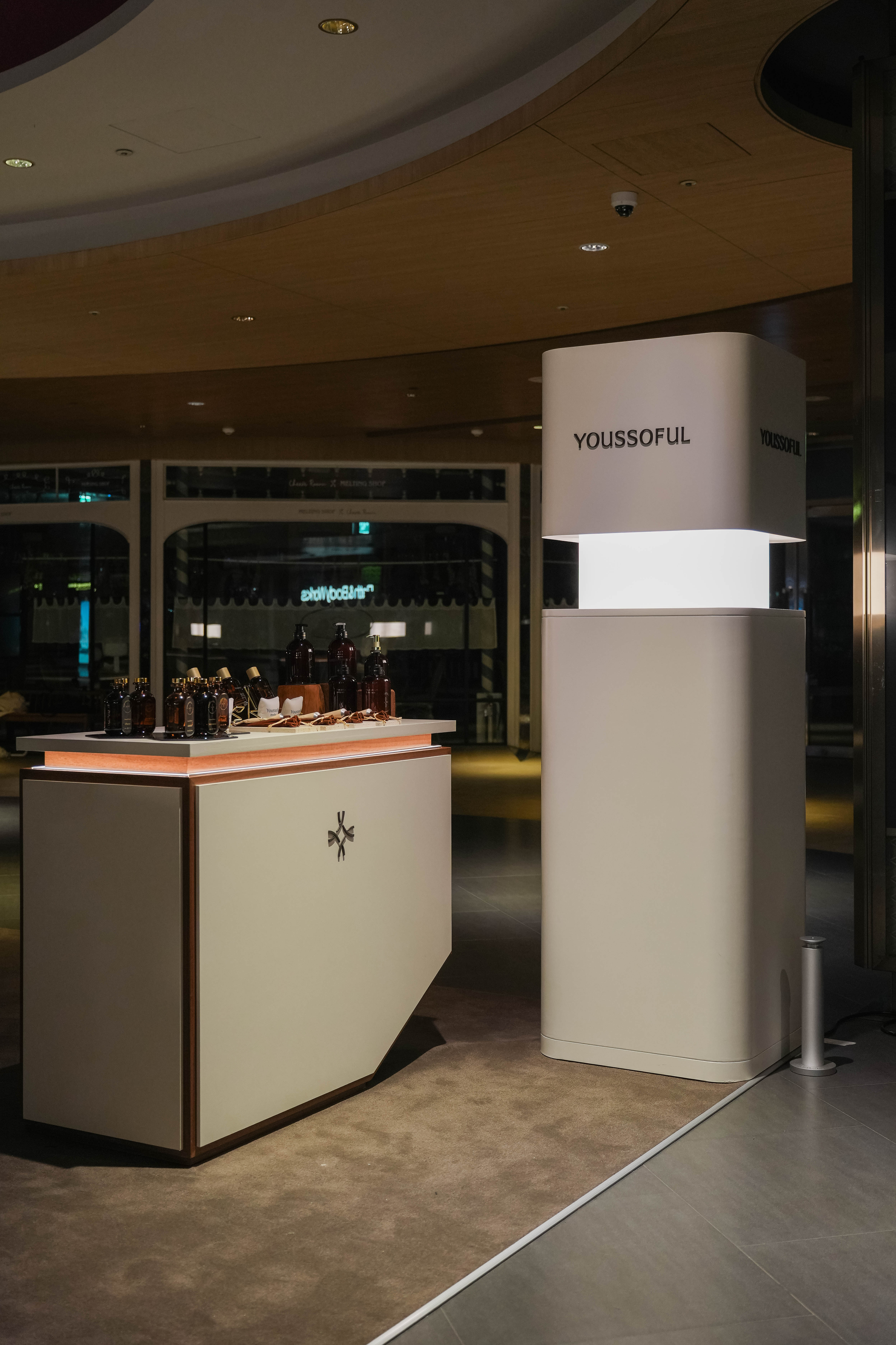 BRAND DEPARTMENT STORE : : Youssoful_Seoul