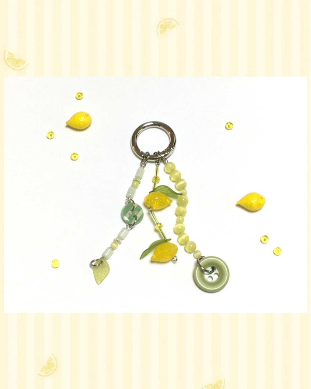 Lemon green tea keyring