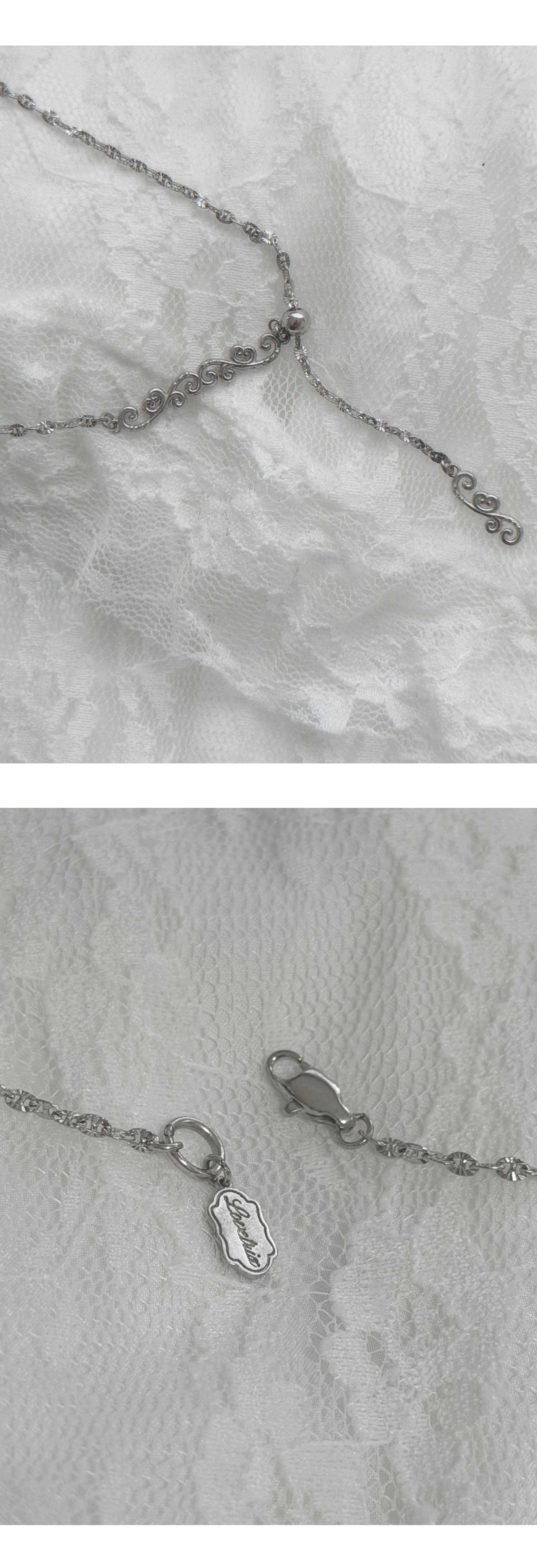Vintage lace necklage