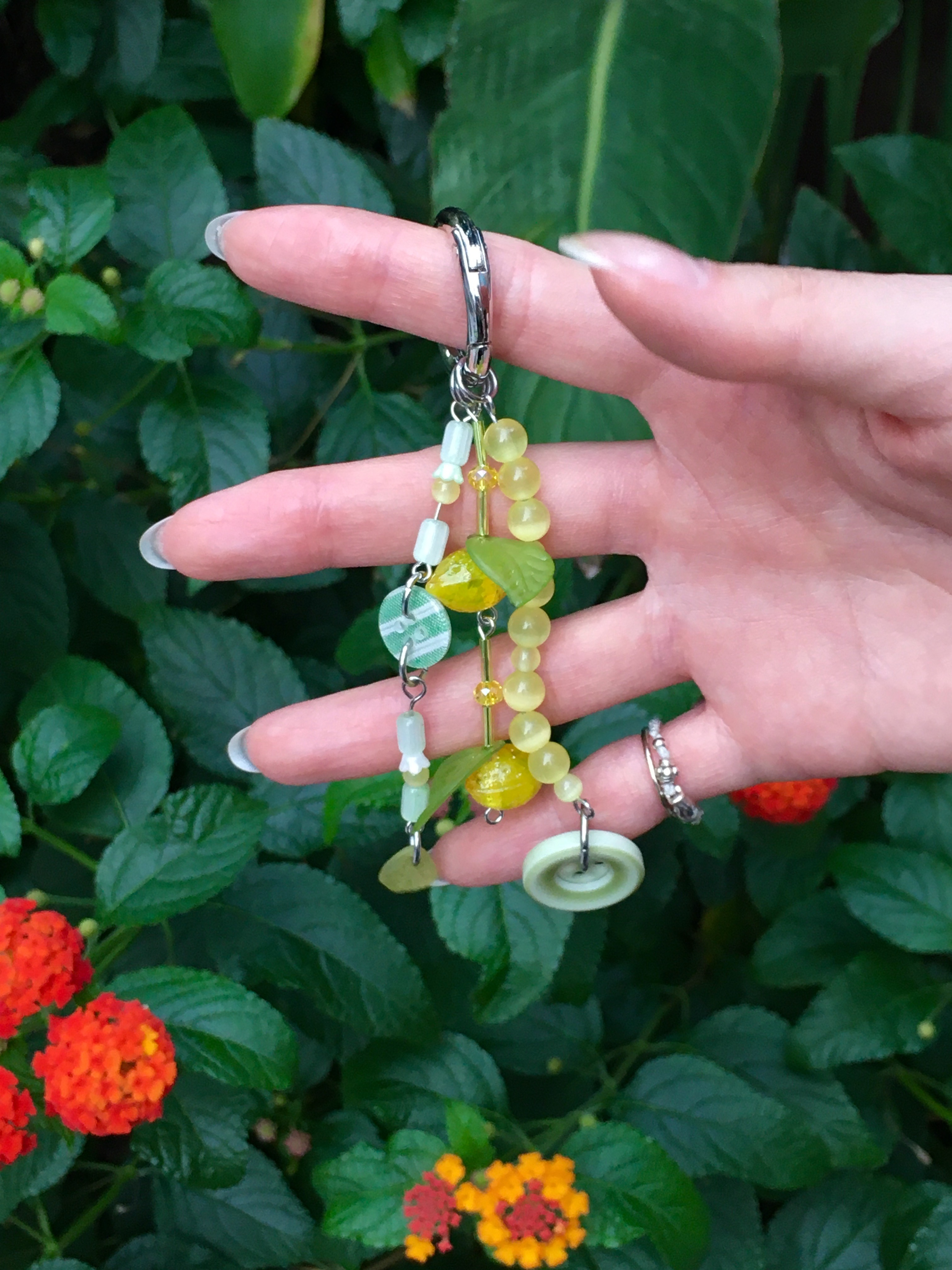 Lemon green tea keyring