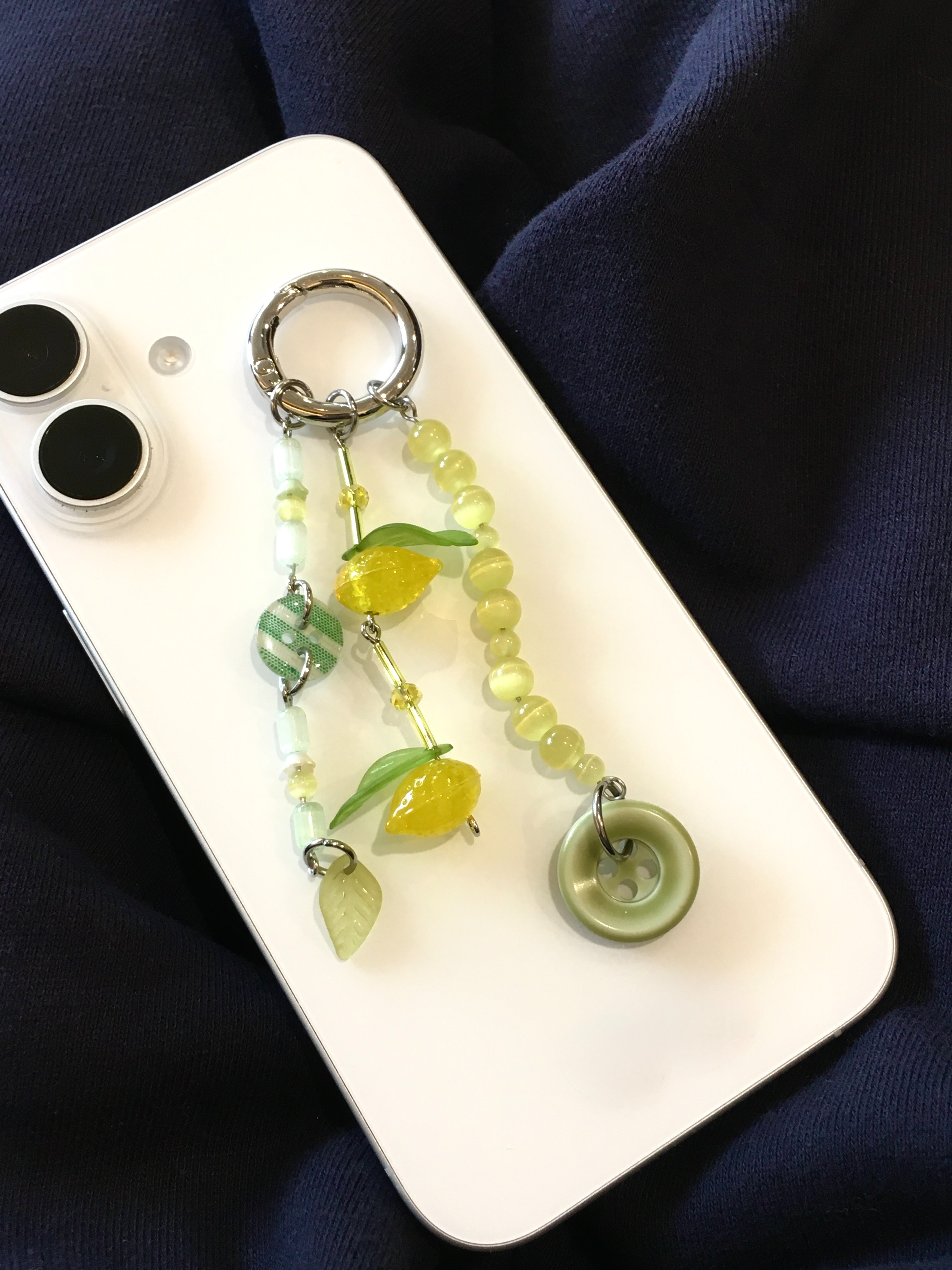 Lemon green tea keyring