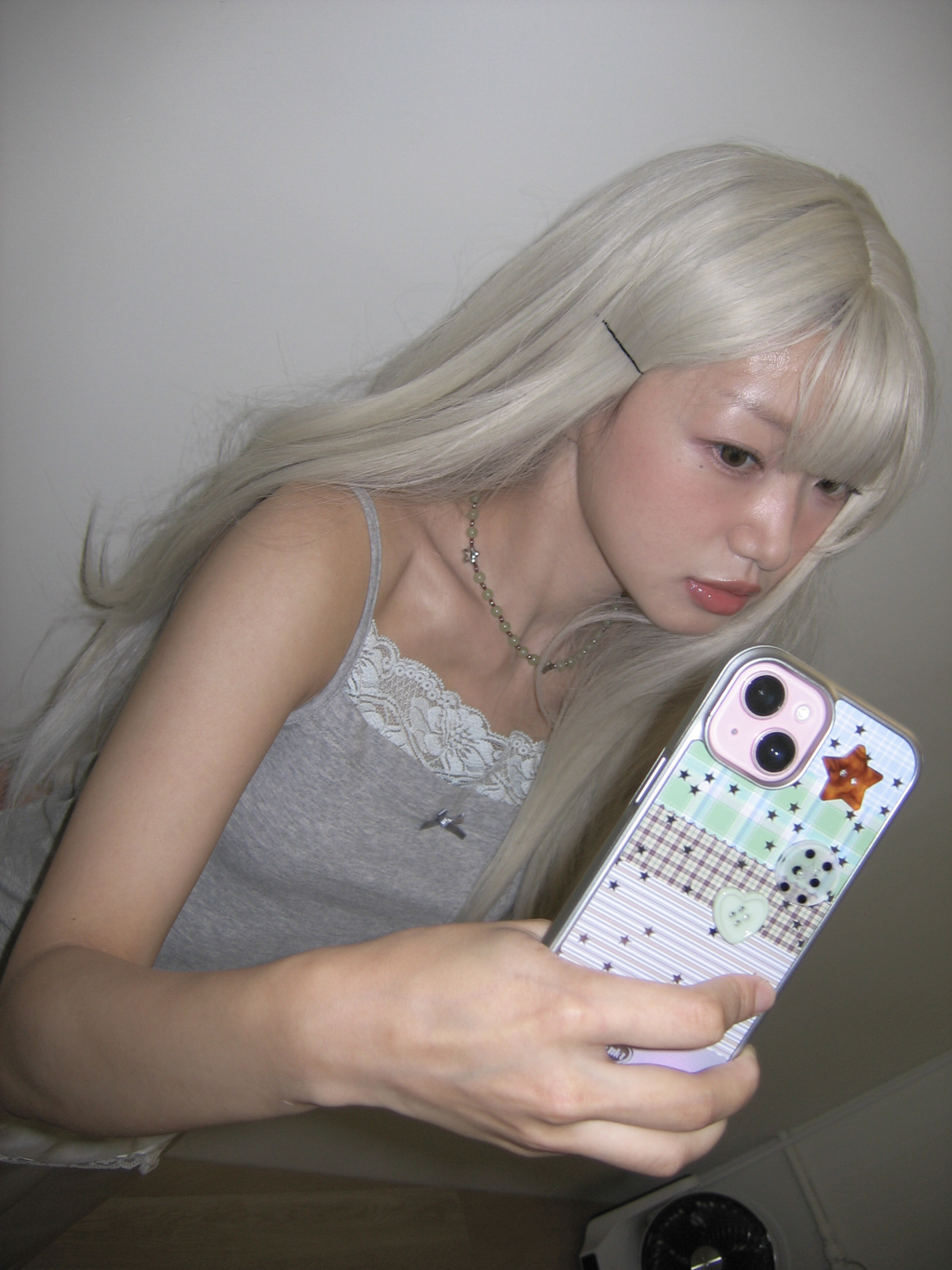 여름방학 (Silver Epoxy) phone-case