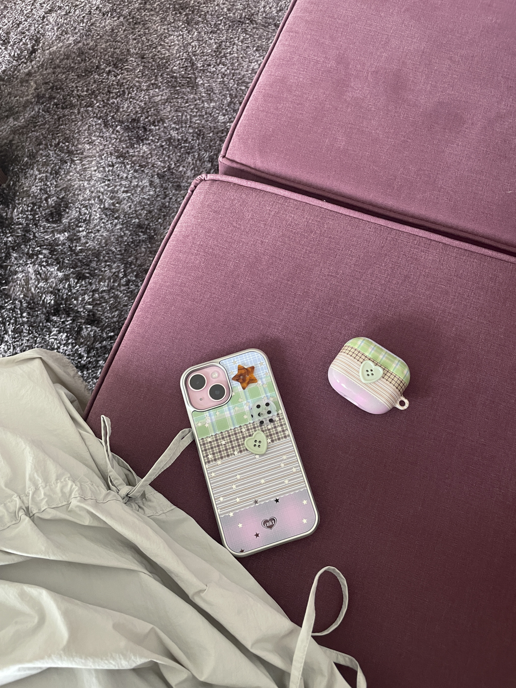 여름방학 (Silver Epoxy) phone-case
