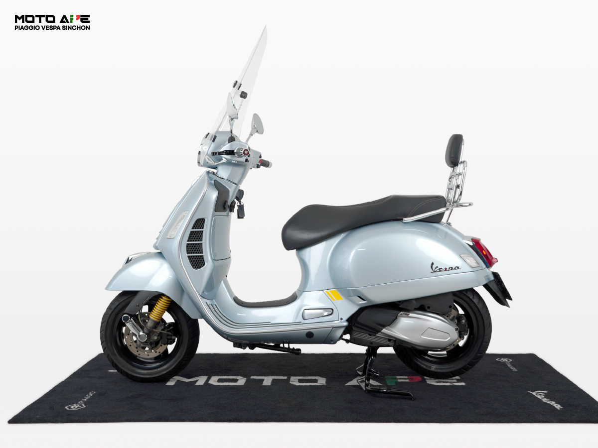 2022 베스파 GTS300 슈퍼테크 델리카토 그레이
