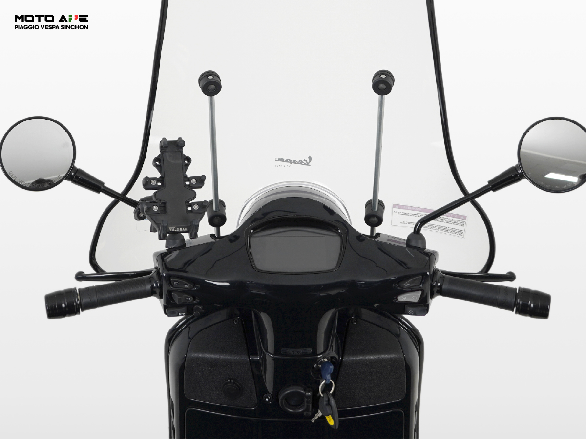 2023 베스파 GTS300 슈퍼테크 블랙