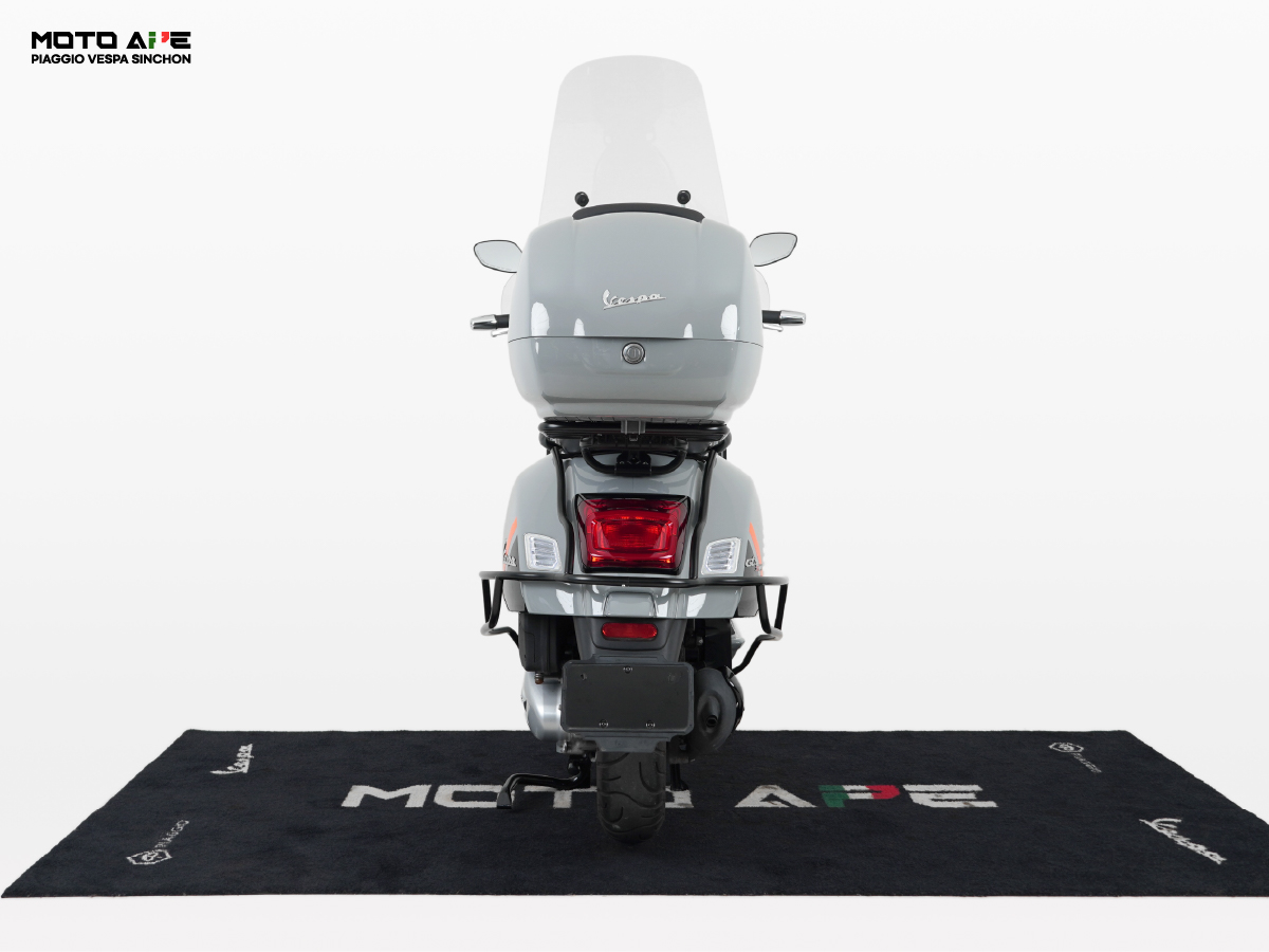 [중고]2024 베스파 GTS125 신형 스마트키 아비오그레이