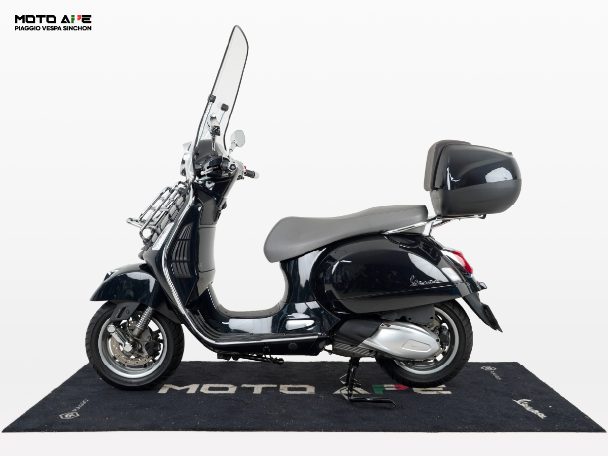 2024년식 베스파 GTS 300 클래식 블랙