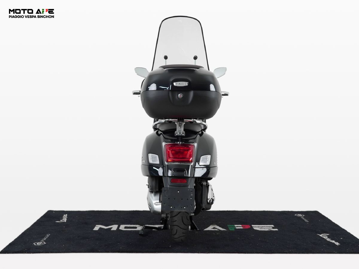 2024년식 베스파 GTS 300 클래식 블랙