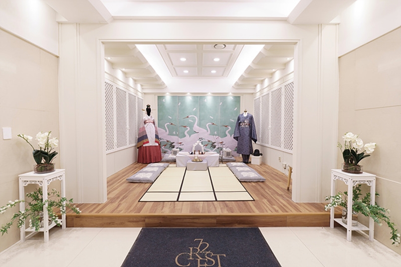 크레스트72 마리에홀 폐백