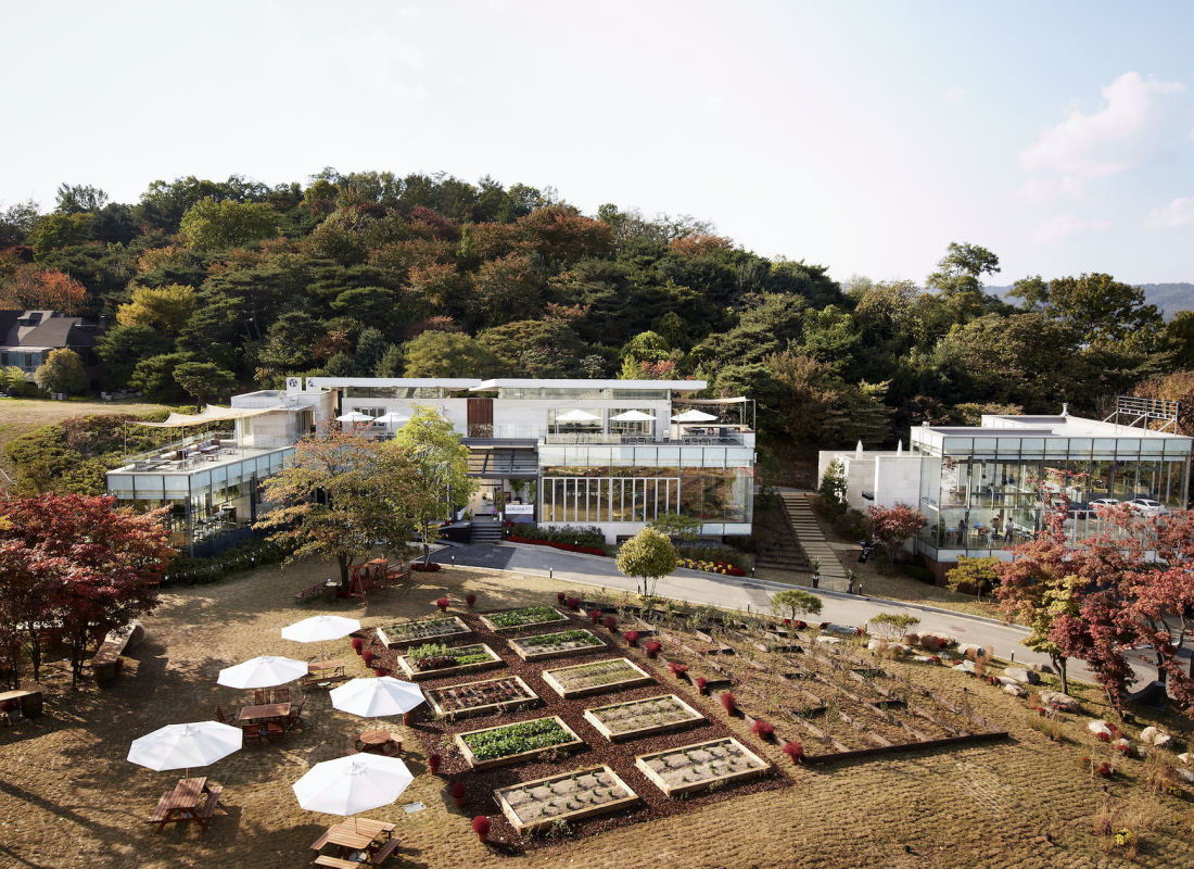 스테이지28 메모리 가든 외관 전경