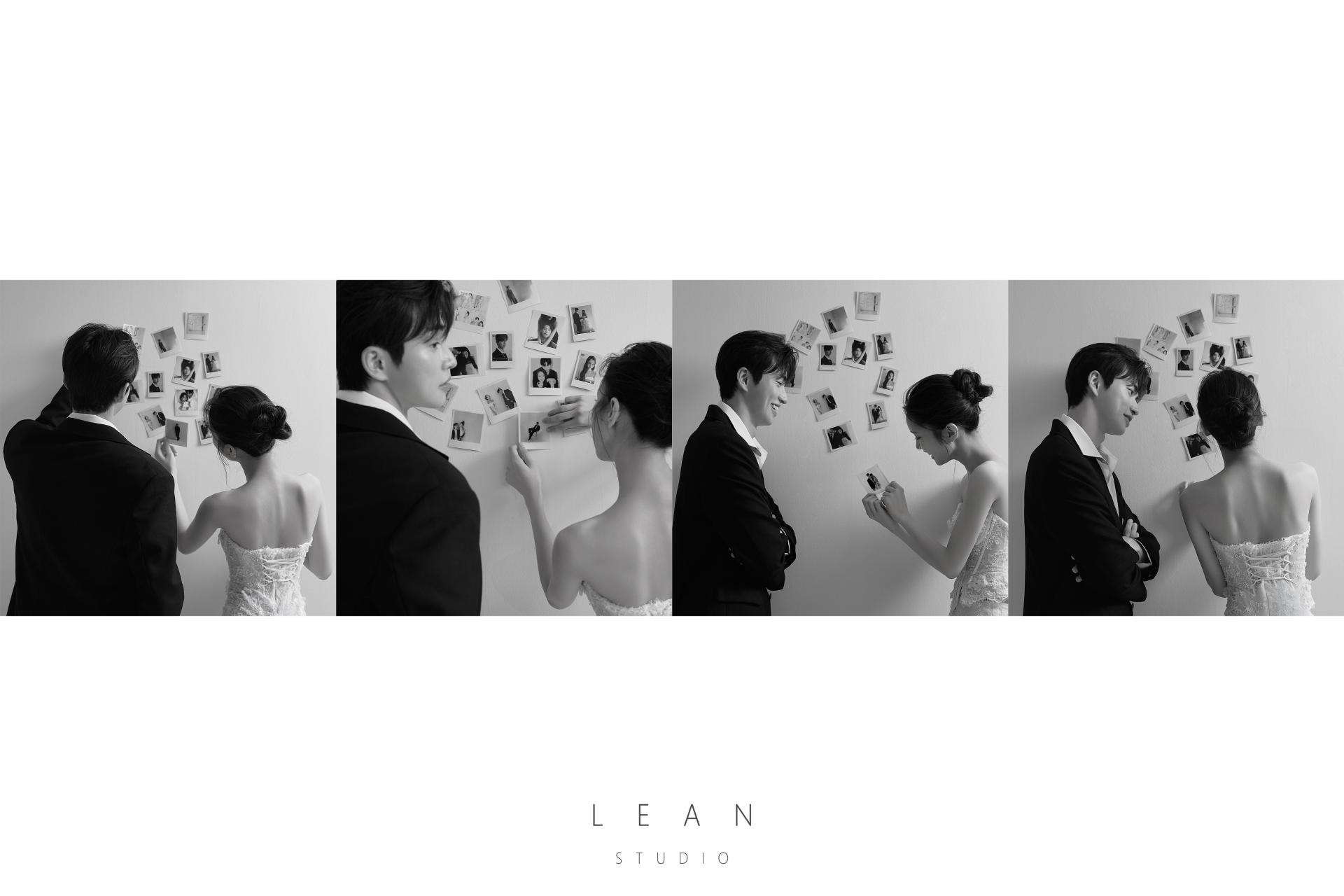 르안 스튜디오 웨딩 스튜디오 벽면에 붙인 폴라로이드 사진을 함께 바라보며 추억을 나누는 신랑 신부의 자연스러운 모습을 네 장으로 구성한 흑백 웨딩 촬영컷