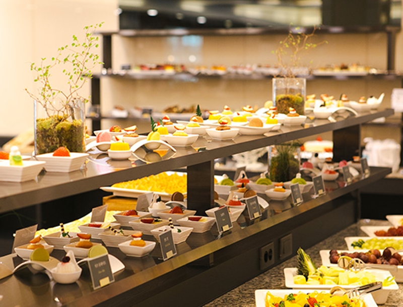 크레스트72 마리에홀 피로연장 뷔페 음식