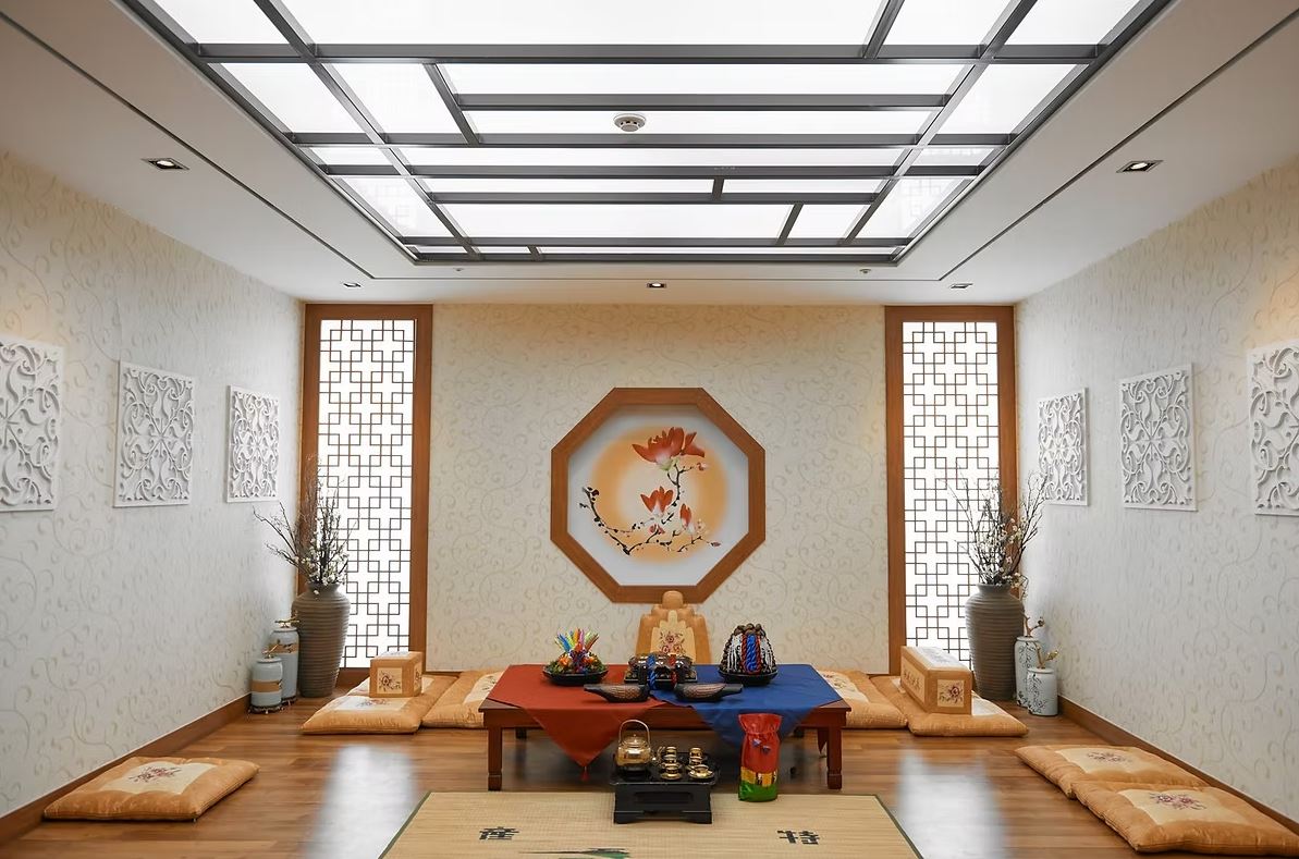 인천 라마다 송도 호텔 Davinci Hall 다빈치 홀 웨딩홀 폐백실 Davinci - Courtesy Room 전통적인 문양과 현대적인 디자인이 조화를 이루어 단아하고 품격 있는 분위기를 자아내는 공간