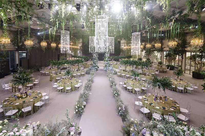 크레스트72 글래스홀 메인 대표 이미지 내부 전경