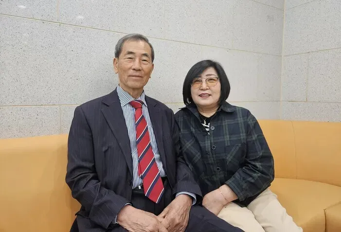 Sim Jin-tae (left), the president of the Hapcheon chapter of the Korea Atomic Bombs Victim Association, and Han Jeong-soon (right), the president of the Korean Society for the Second Generation Patients Atomic Bombs, will be leaving for the US on April 20, 2026, to testify about the effects of America’s bombings on Koreans. (courtesy of the Korean Society for the Second Generation Patients Atomic Bombs)