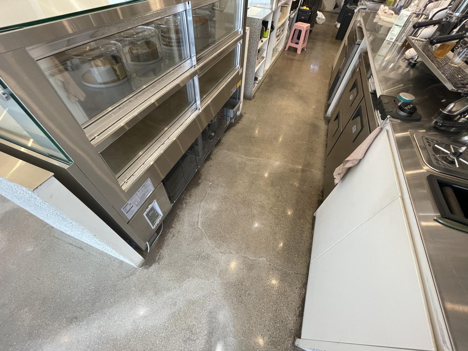 99820260cb636.jpg