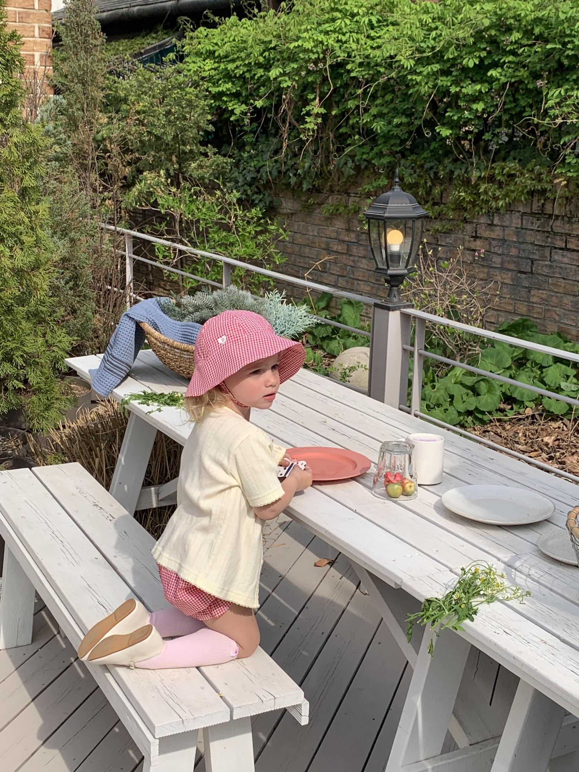 PG Heart Button Gingham Bucket Hat