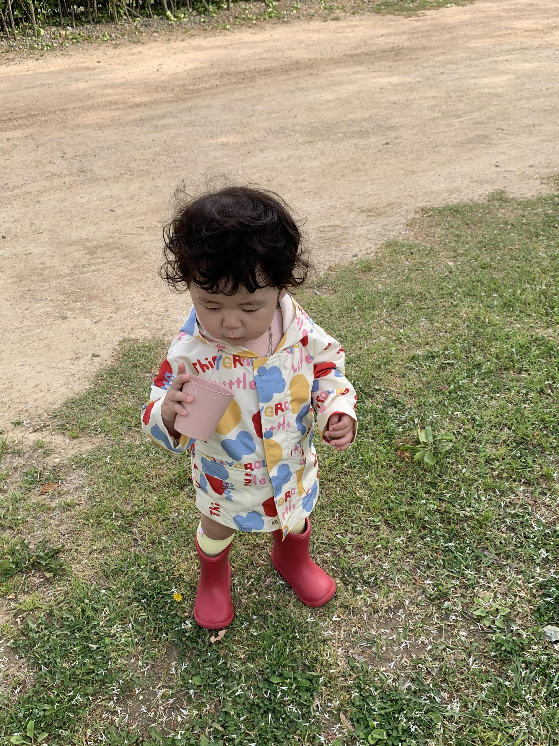 Little glow raincoat