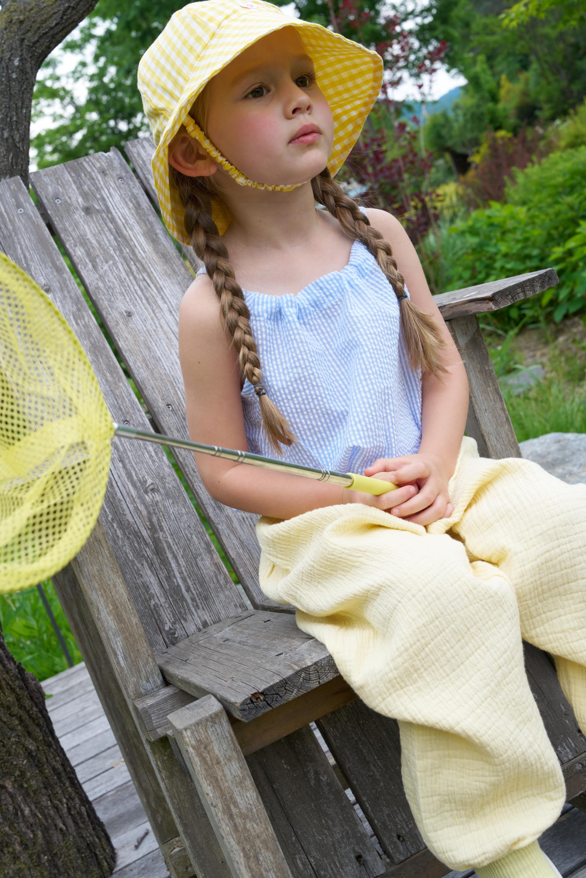 PG Heart Button Gingham Bucket Hat