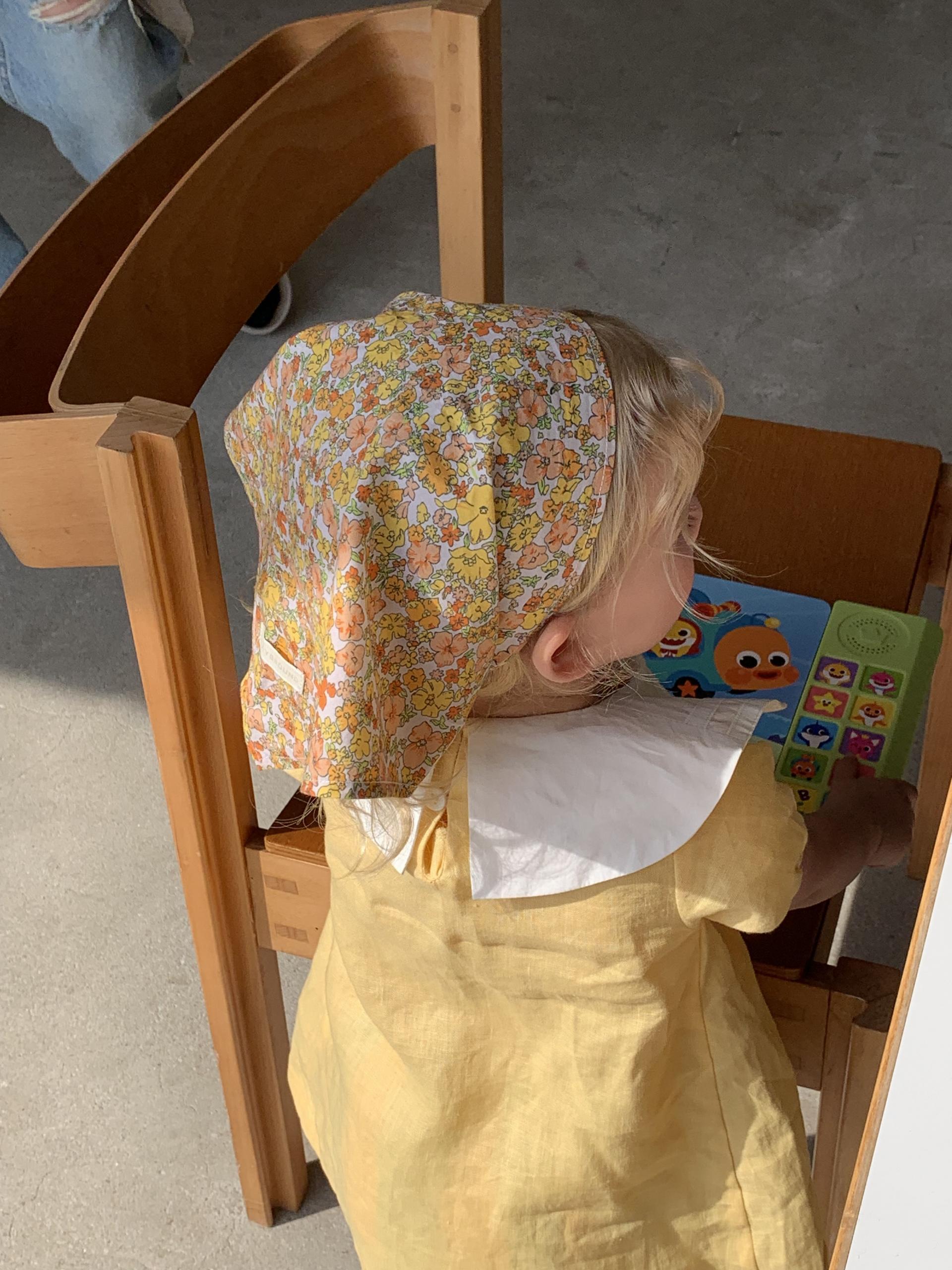 Baby collar dress