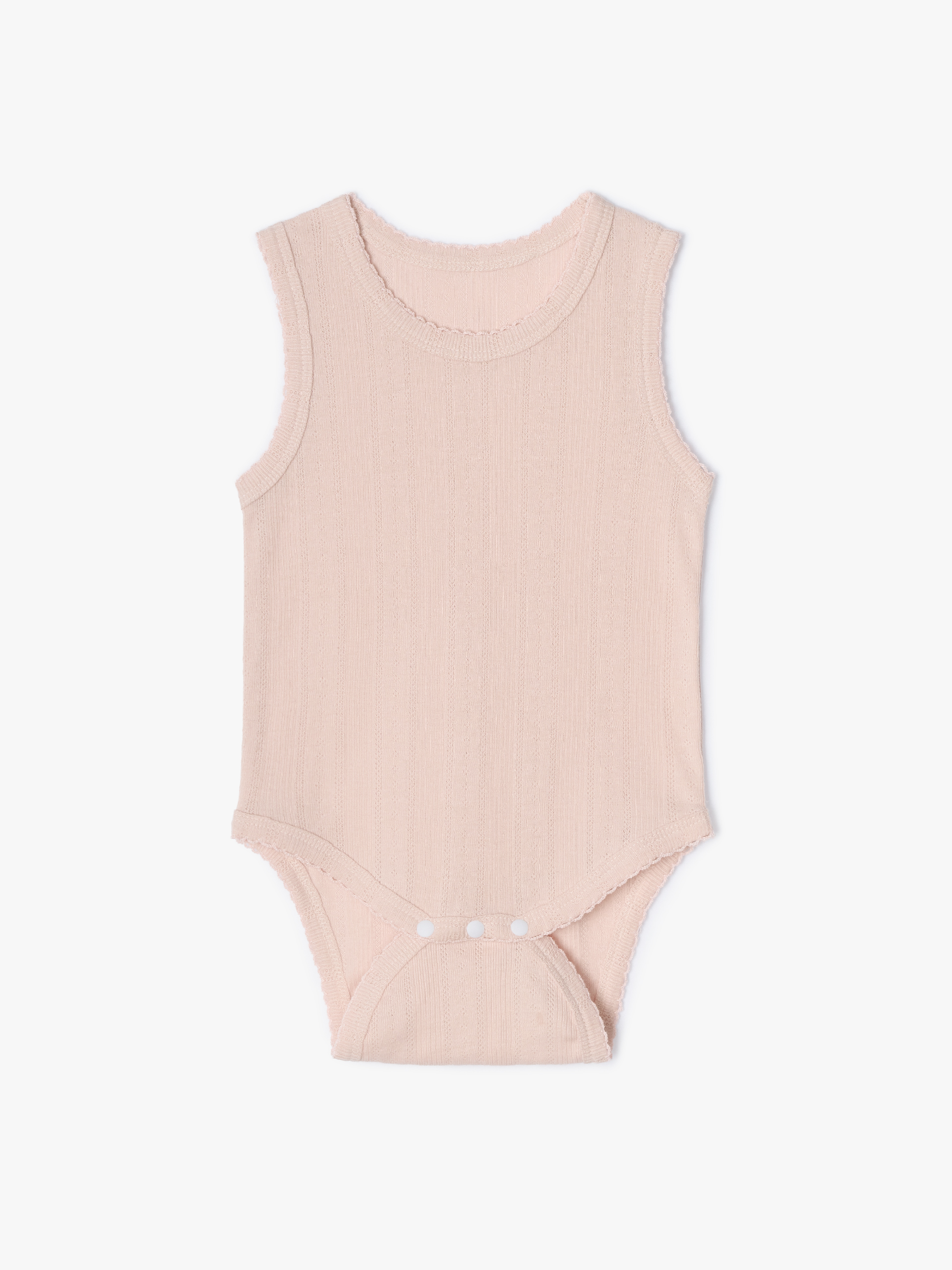 Eyelet Suit