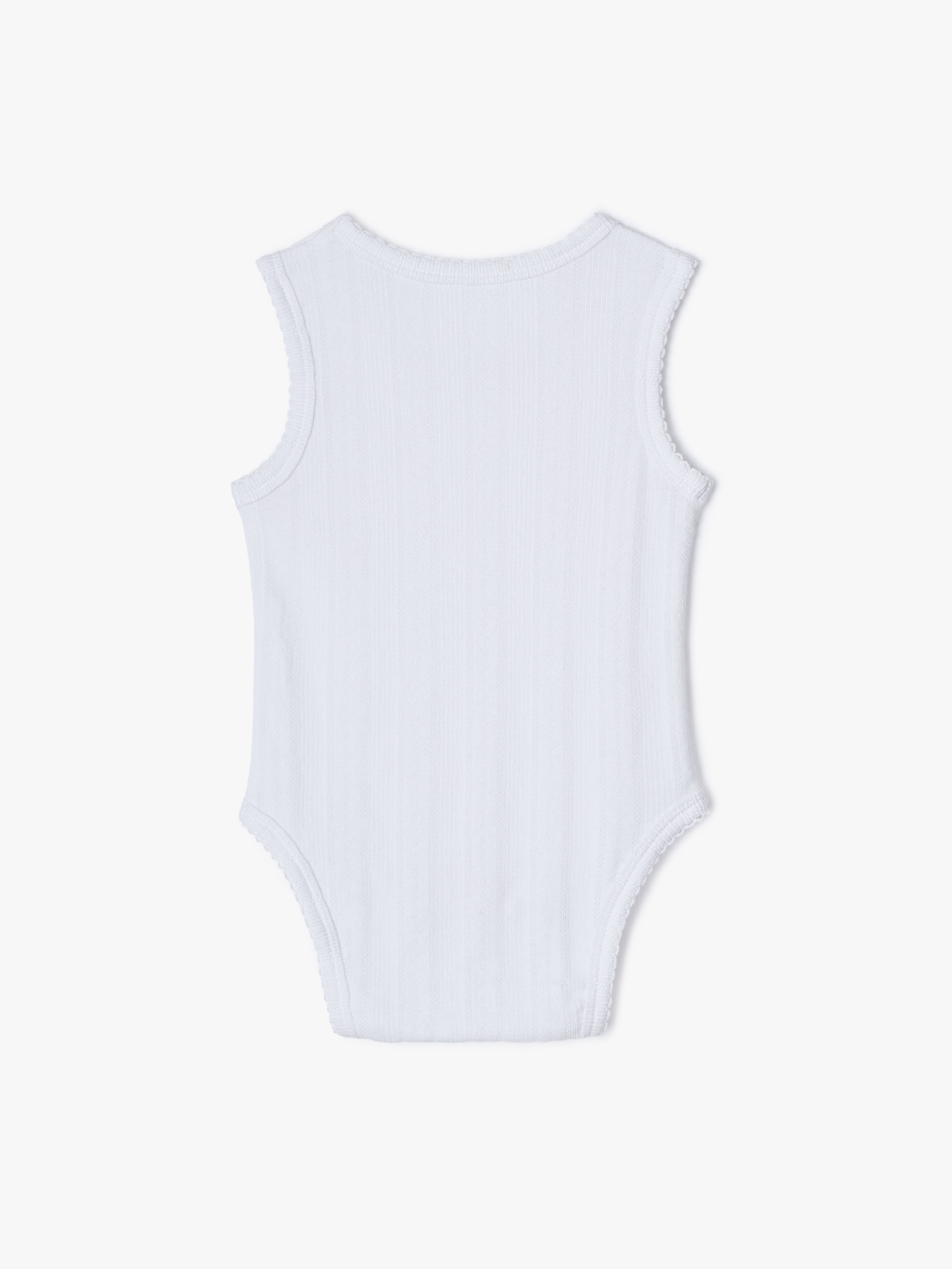 Eyelet Suit