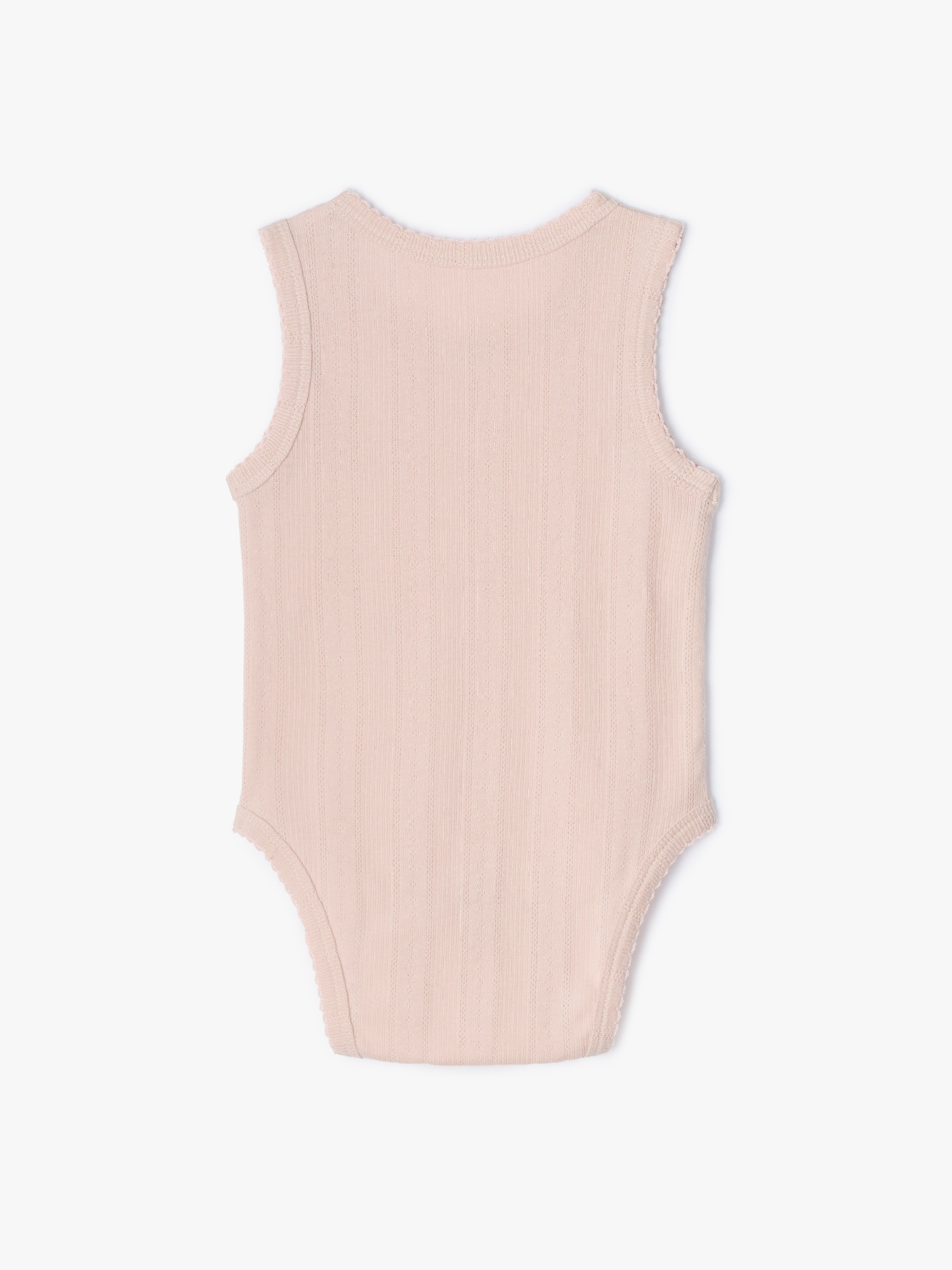 Eyelet Suit