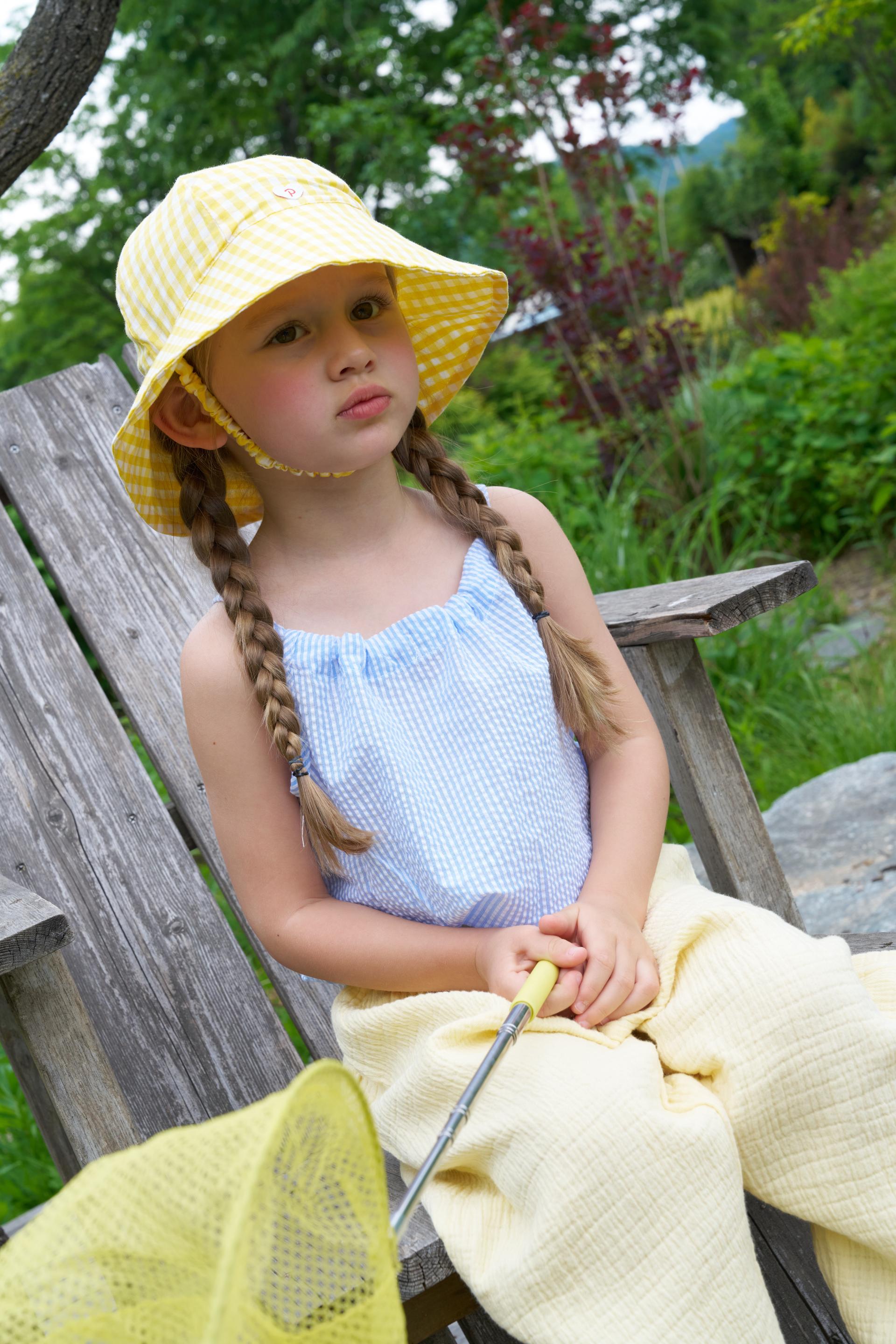 PG Heart Button Gingham Bucket Hat