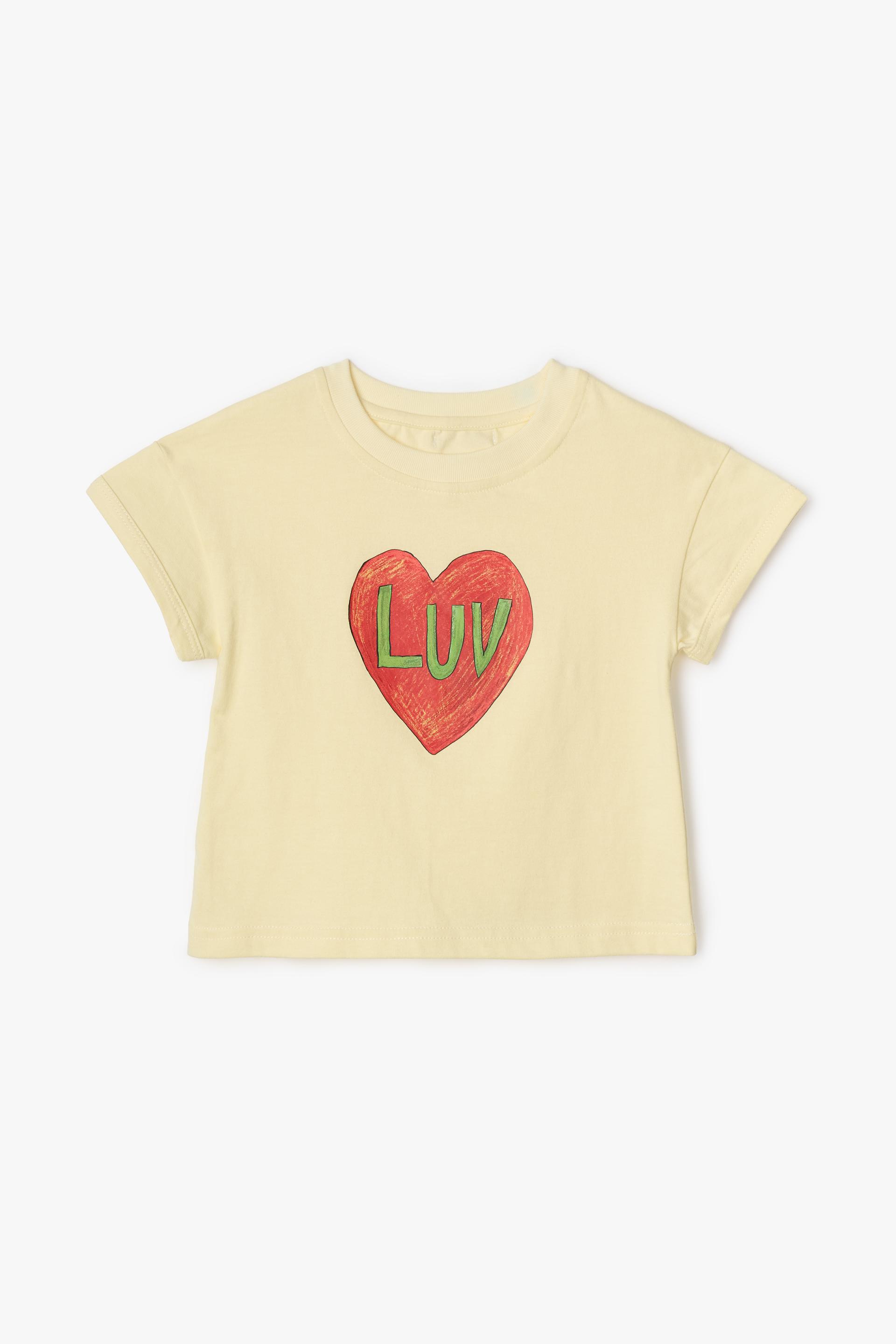 Luv T-shirts