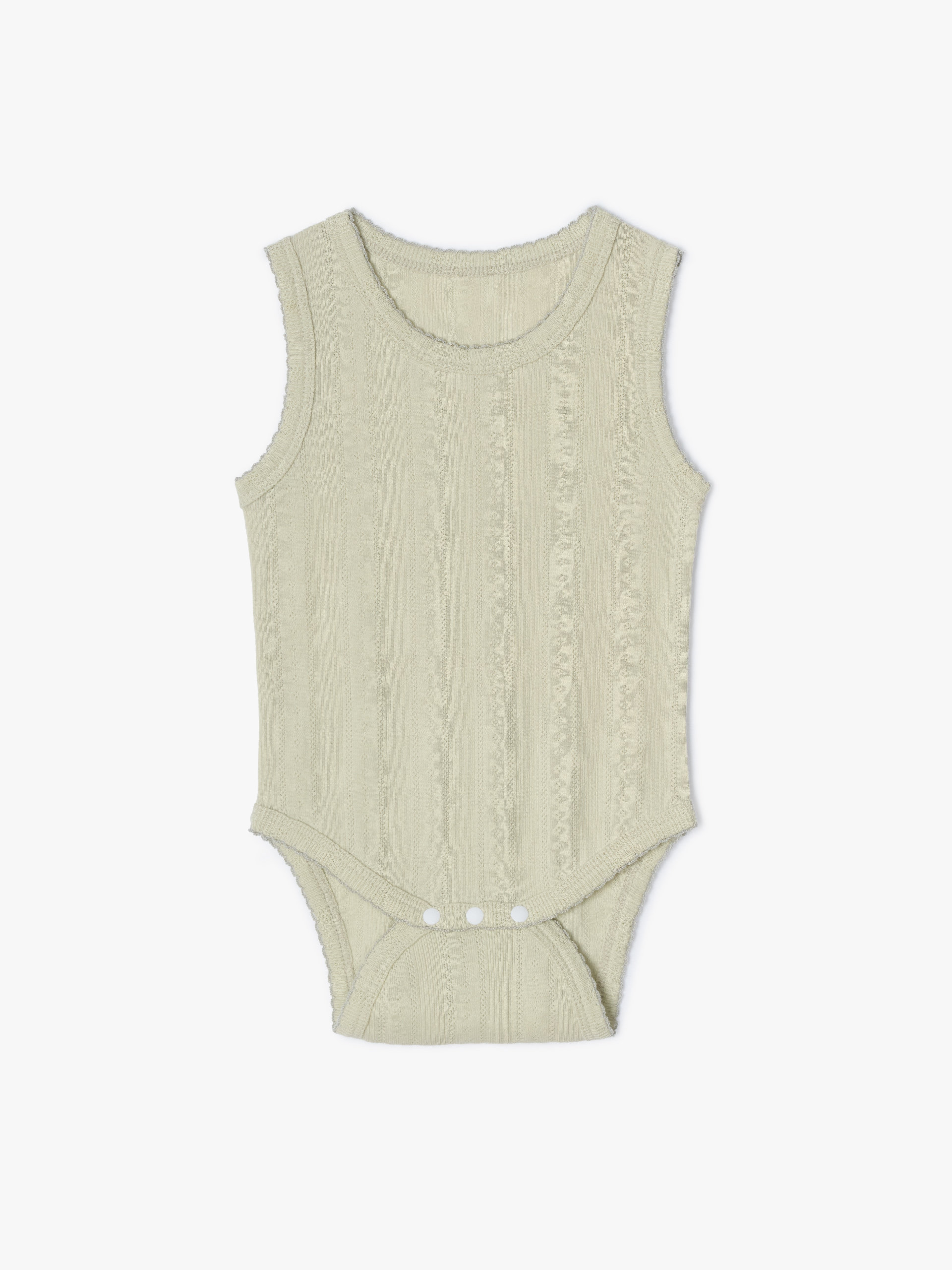 Eyelet Suit