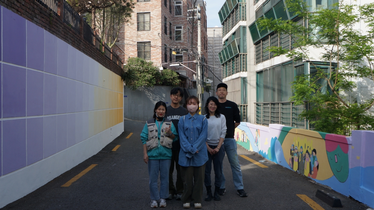 509cf61c784ab.jpg